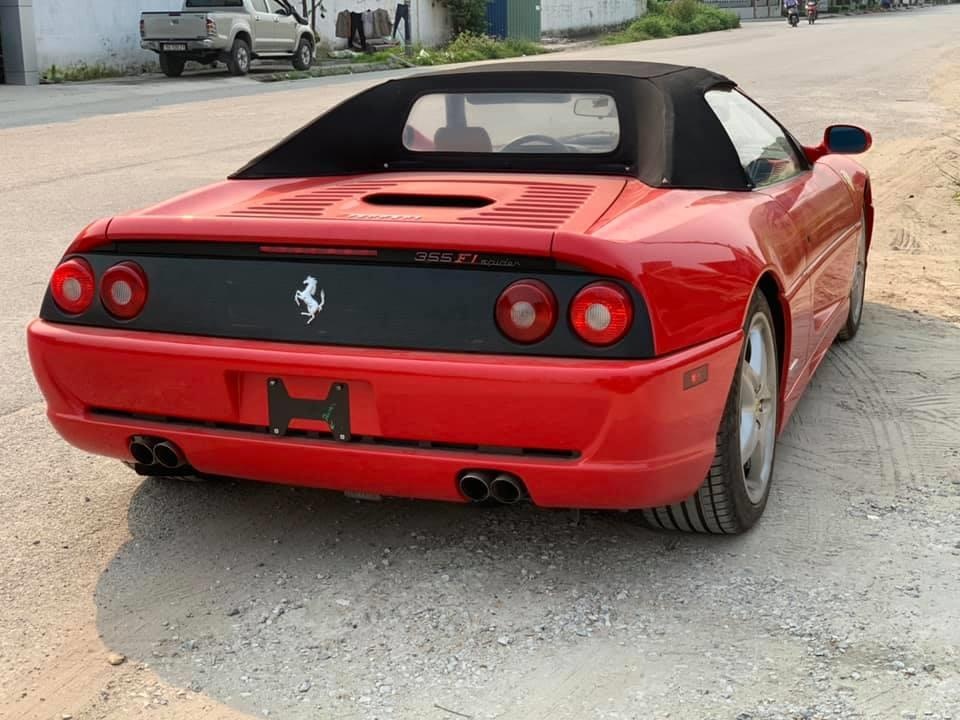 Ferrari F355 Spider doc nhat Viet Nam xuong pho anh 4