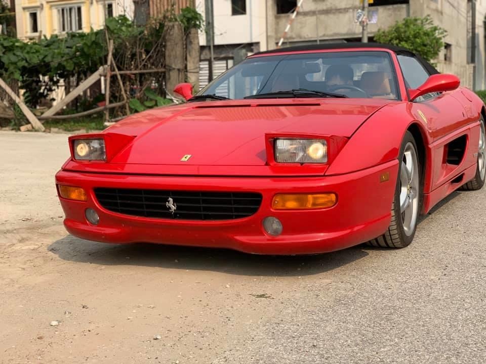 Ferrari F355 Spider doc nhat Viet Nam xuong pho anh 5