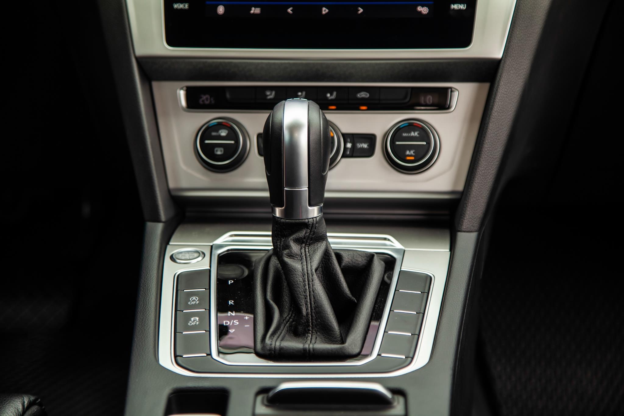 Đánh giá Volkswagen Passat BlueMotion ảnh 12 Danh gia Volkswagen Passat BlueMotion anh 12