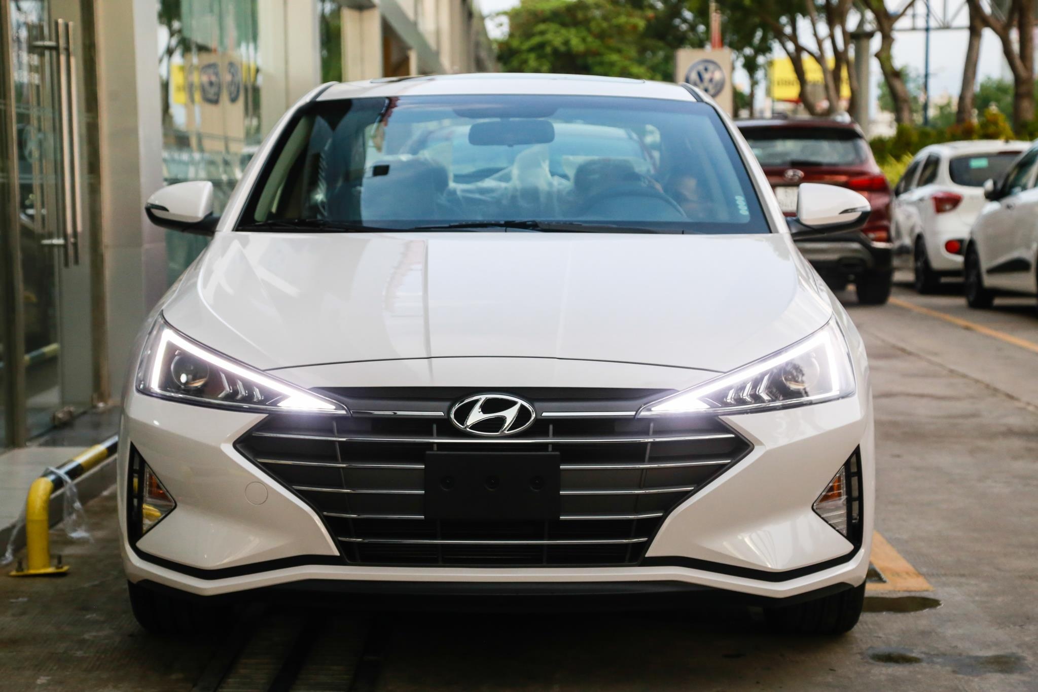 So sanh Hyundai Elantra 2019 va Kia Cerato 2019 anh 13