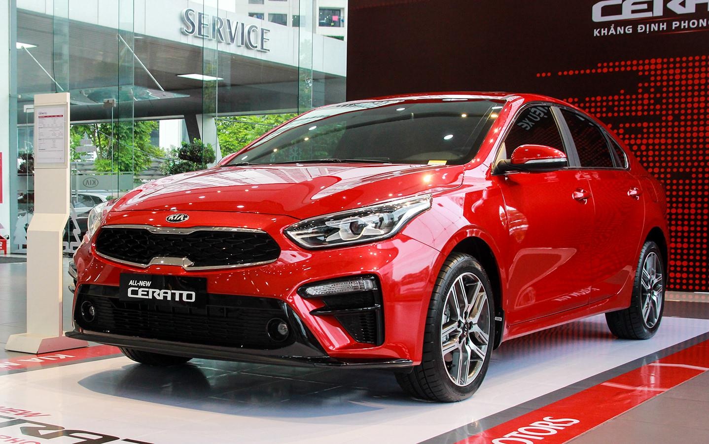 So sanh Hyundai Elantra 2019 va Kia Cerato 2019 anh 2