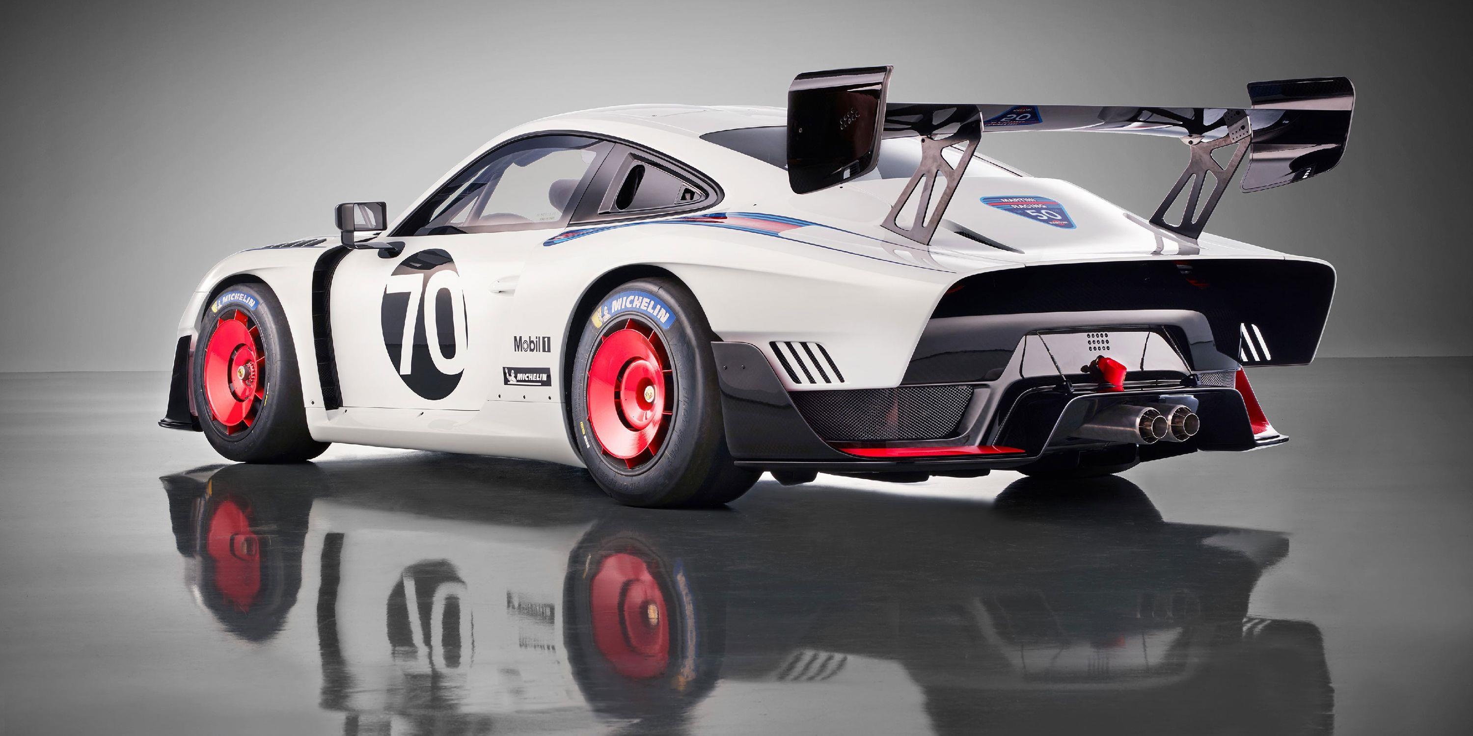 Xe dua Porsche 935 ra mat anh 2