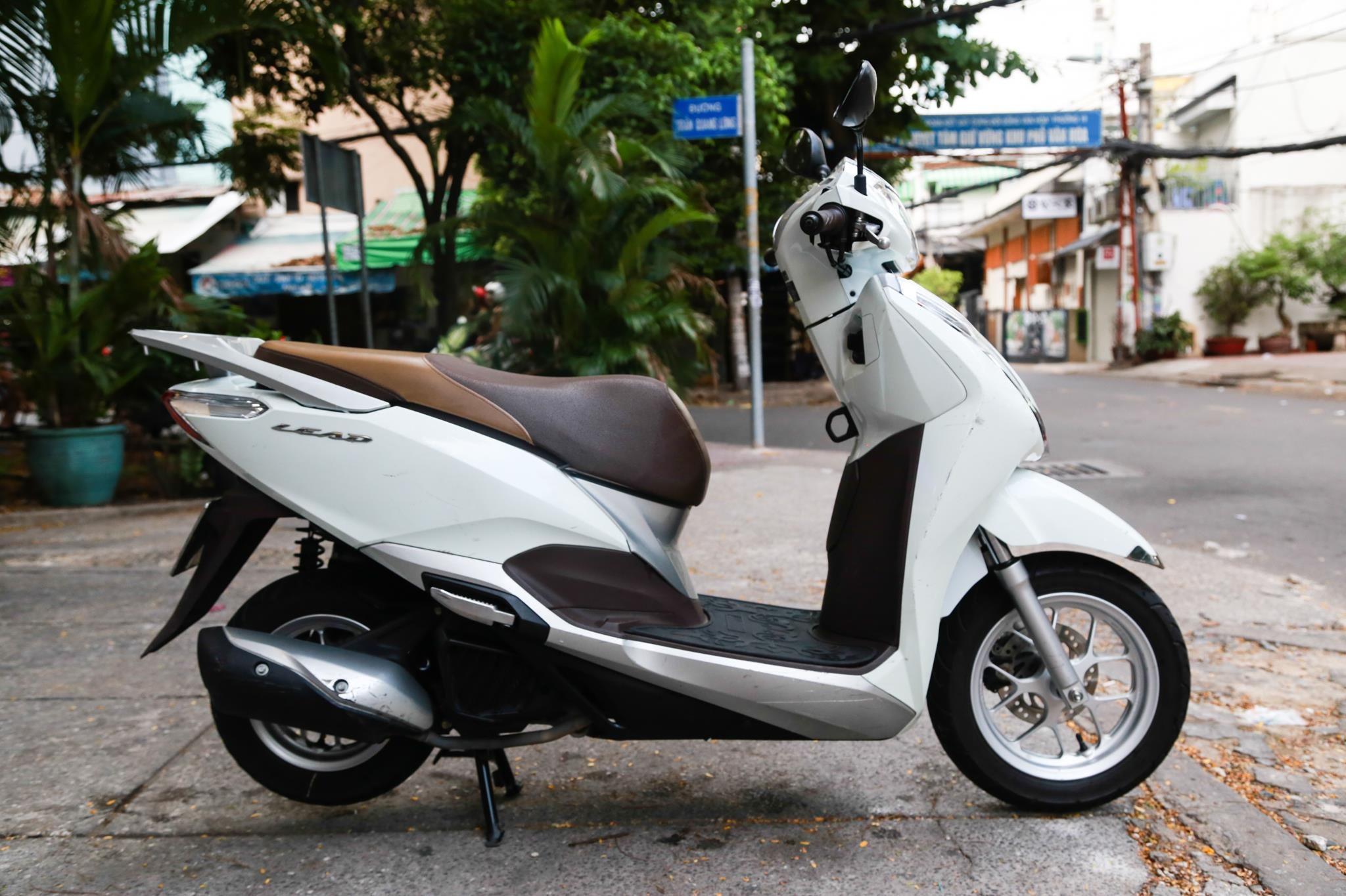 So sanh Yamaha Latte va Honda Lead anh 14