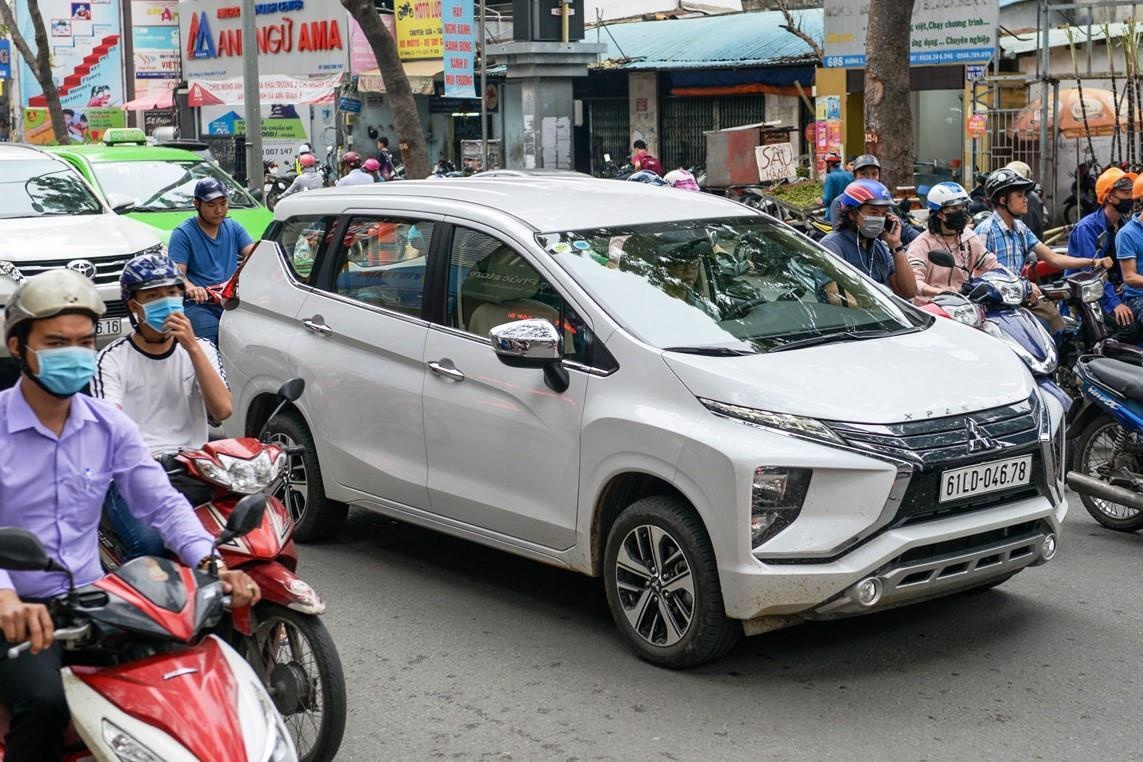 phan hoi vu Mitsubishi Xpander chet may anh 2
