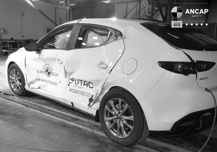 mazda3, evoque đạt chuẩn an toàn 5 sao ảnh 1 mazda3, evoque dat chuan an toan 5 sao anh 1