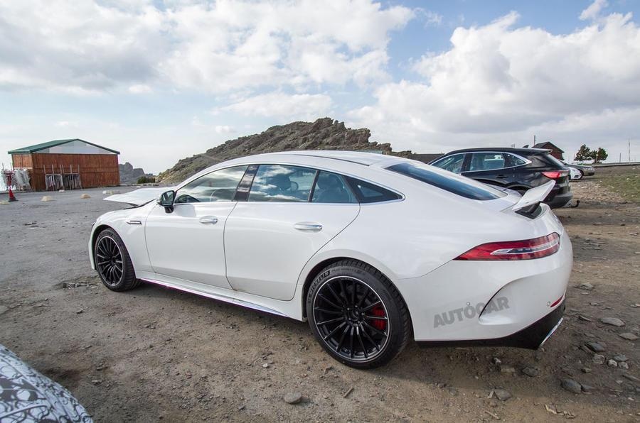 Lo dien Mercedes-AMG GT 73 4MATIC anh 6