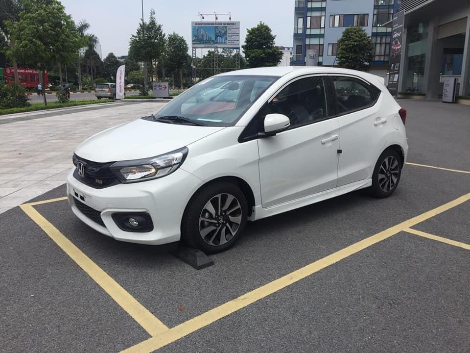 Honda Brio o at cap ben dai ly anh 1