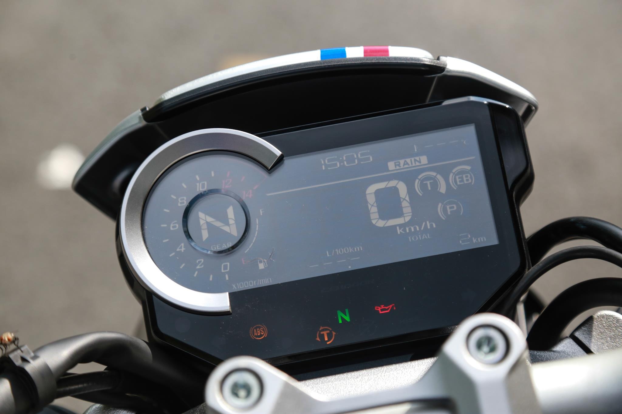 Honda CB1000R ban gioi han tai VN anh 6