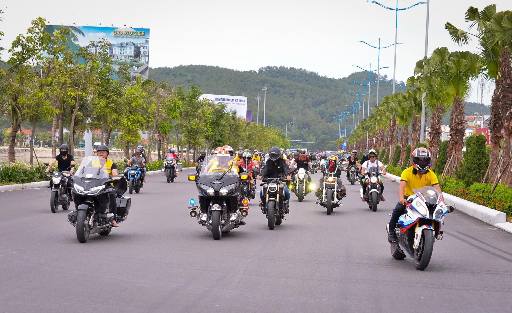 Đoàn môtô khủng hội ngộ cùng Car Passion ảnh 6 Doan moto khung hoi ngo cung Car Passion anh 6