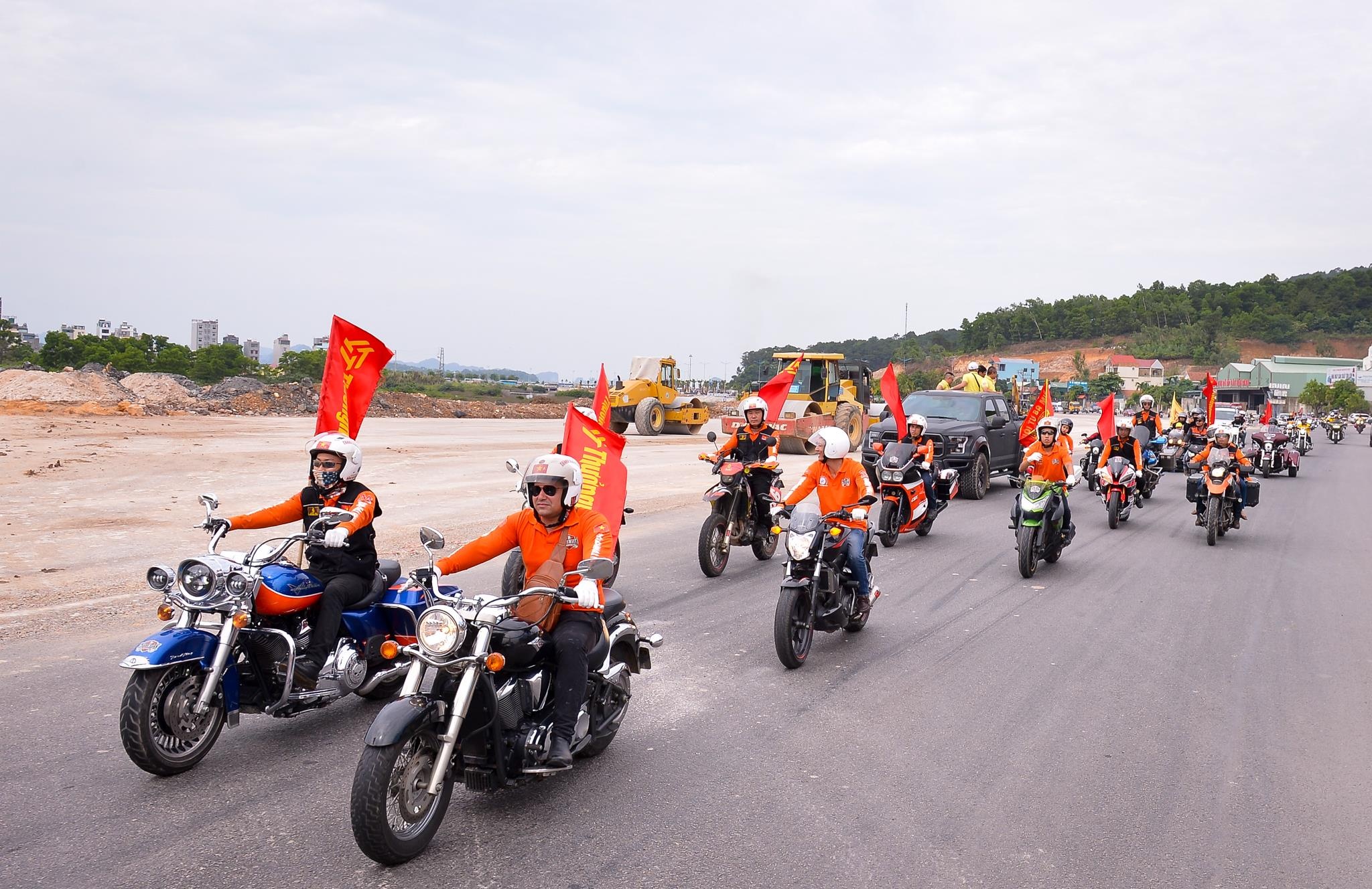 Đoàn môtô khủng hội ngộ cùng Car Passion ảnh 5 Doan moto khung hoi ngo cung Car Passion anh 5