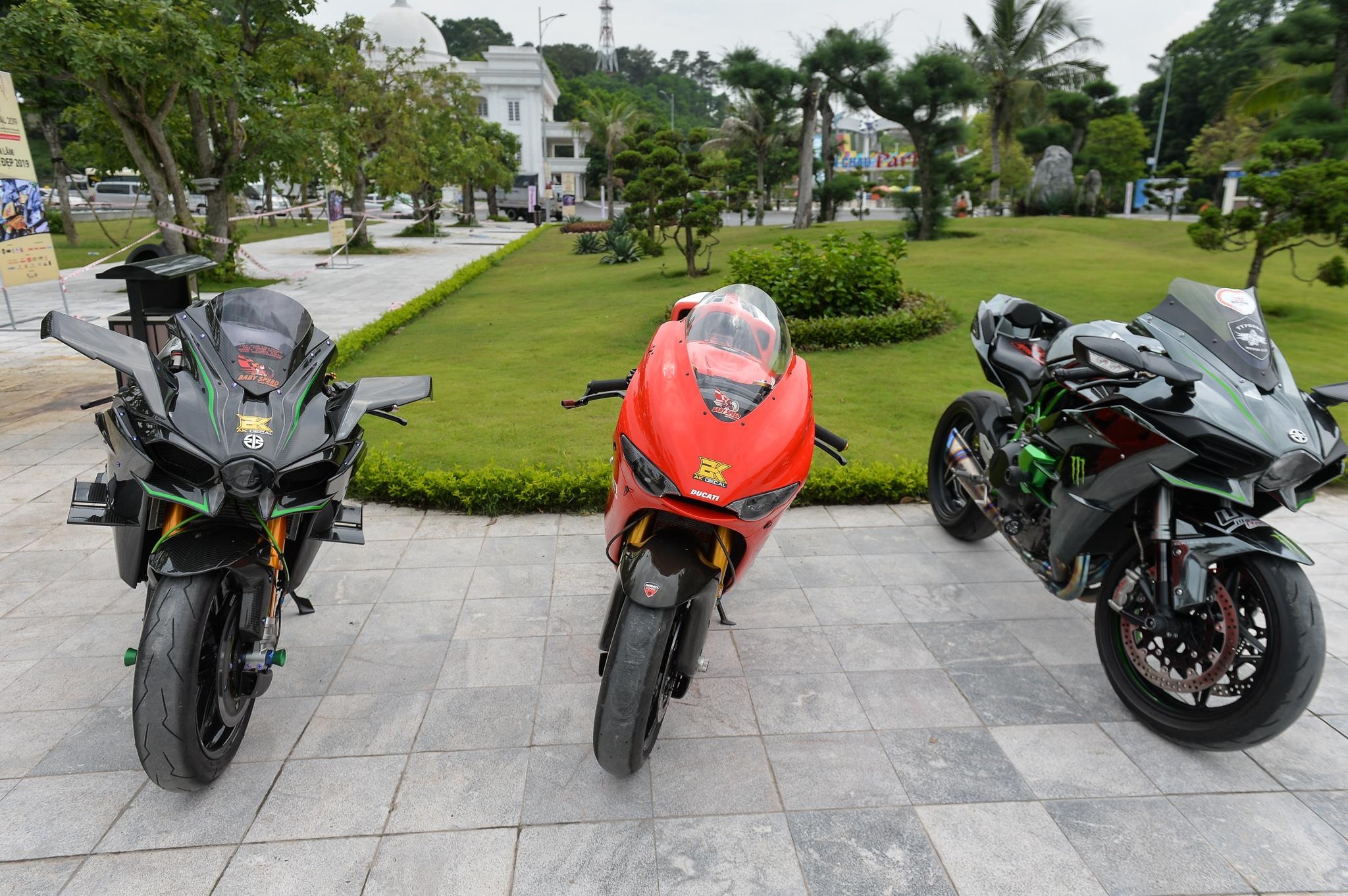 Đoàn môtô khủng hội ngộ cùng Car Passion ảnh 10 Doan moto khung hoi ngo cung Car Passion anh 10