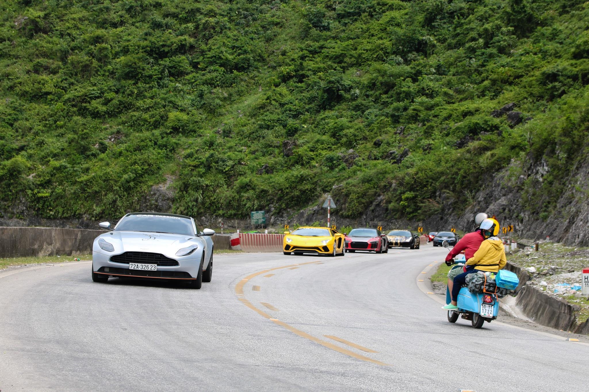 Chang 2 Car Passion: doan sieu xe tu Ha Noi ve Moc Chau anh 6