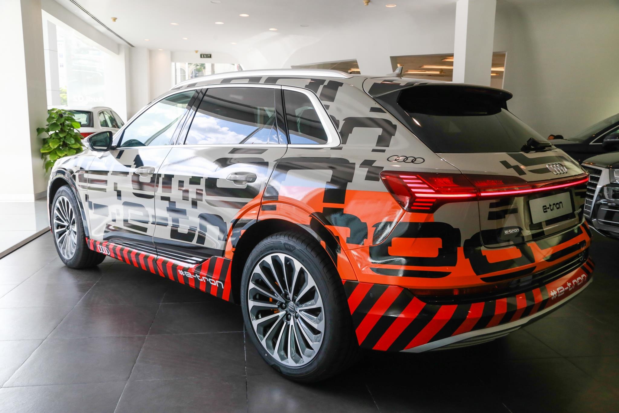 Chiem nguong SUV dien Audi e-tron anh 9