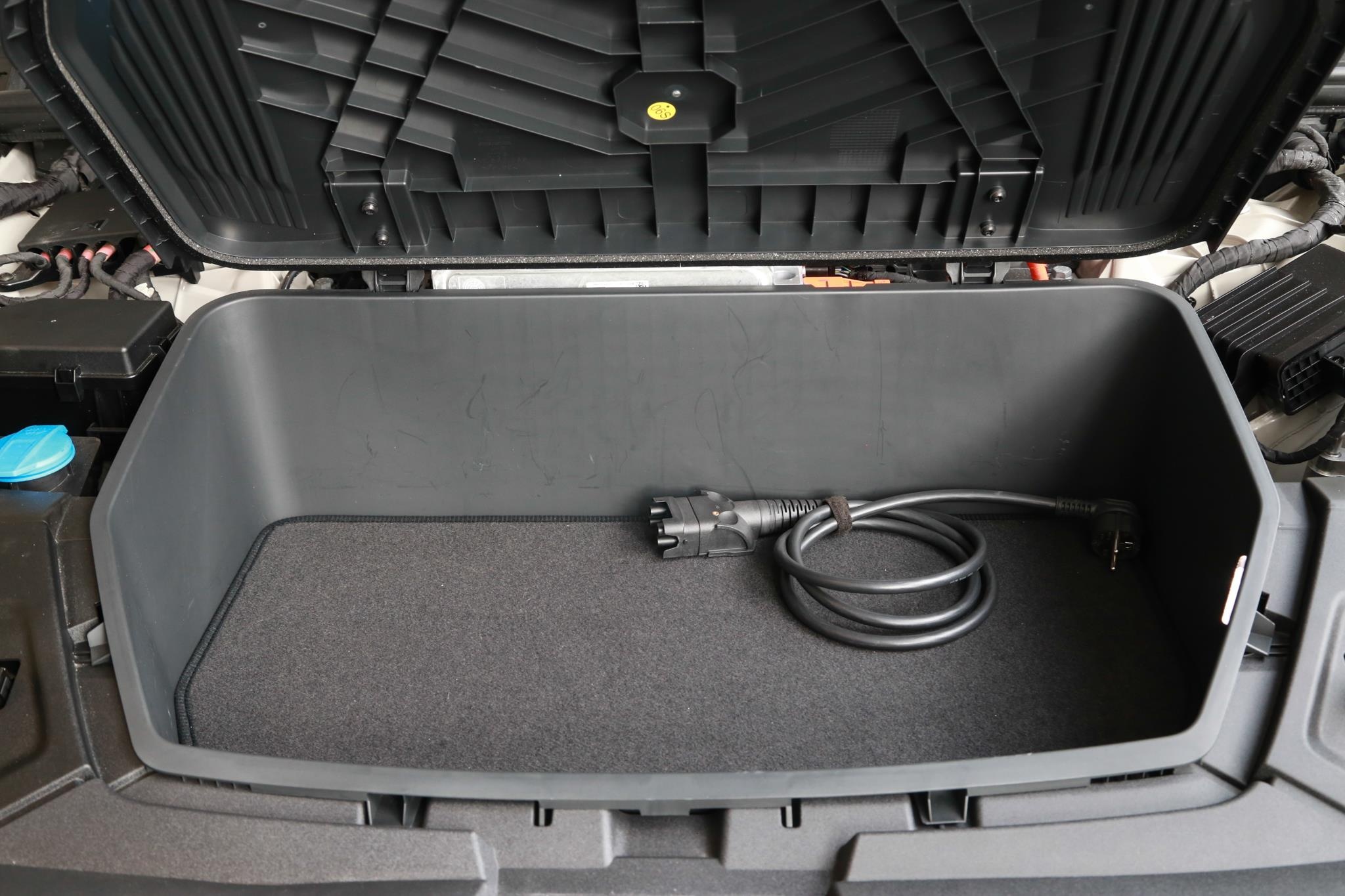 Chiem nguong SUV dien Audi e-tron anh 6