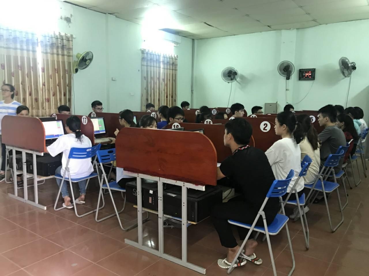 Sai mot cau hoi diem liet, truot luon ly thuyet thi lay bang lai oto hinh anh