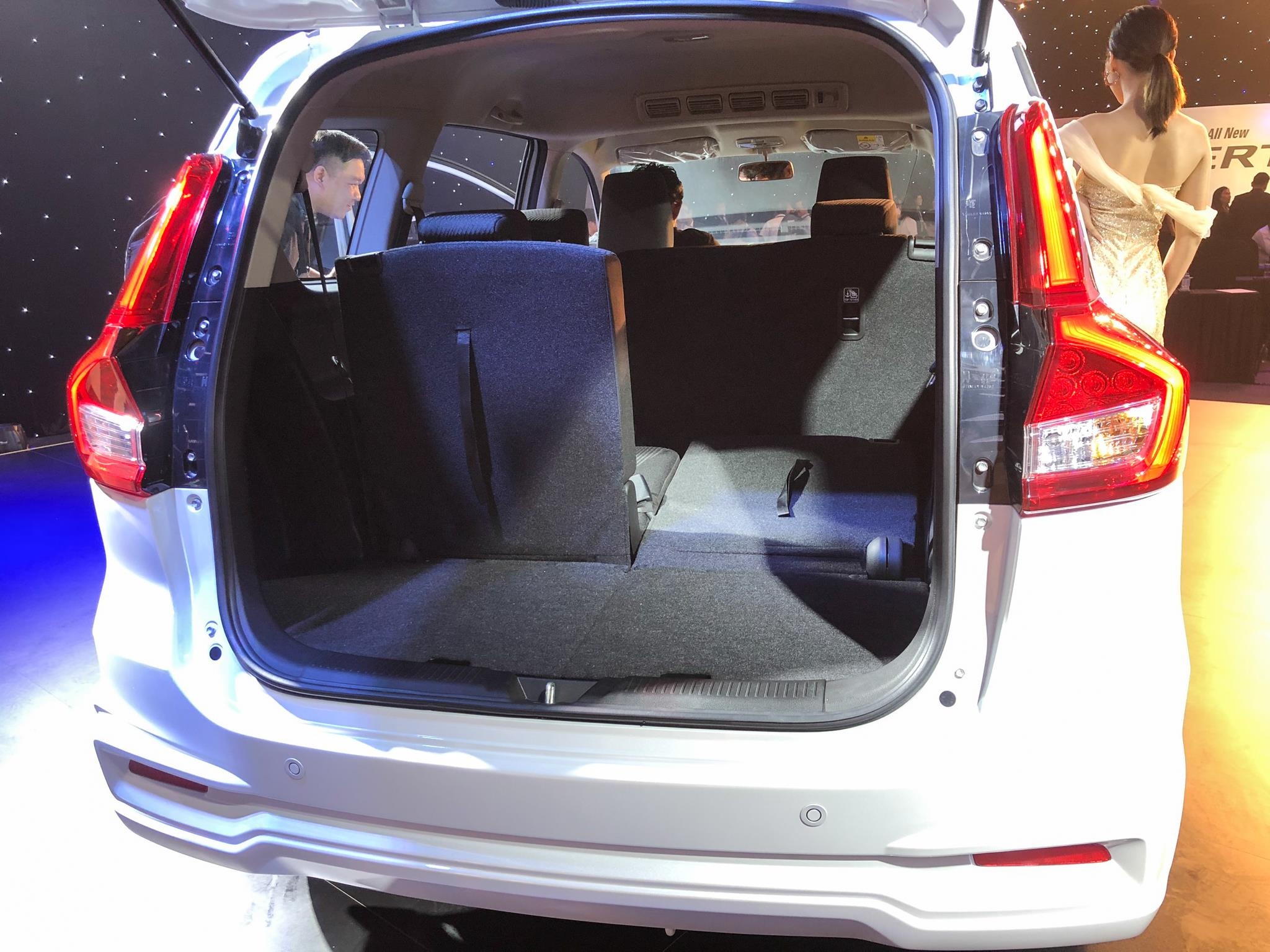 So sánh Suzuki Ertiga và Mitsubishi Xpander ảnh 11 So sanh Suzuki Ertiga va Mitsubishi Xpander anh 11