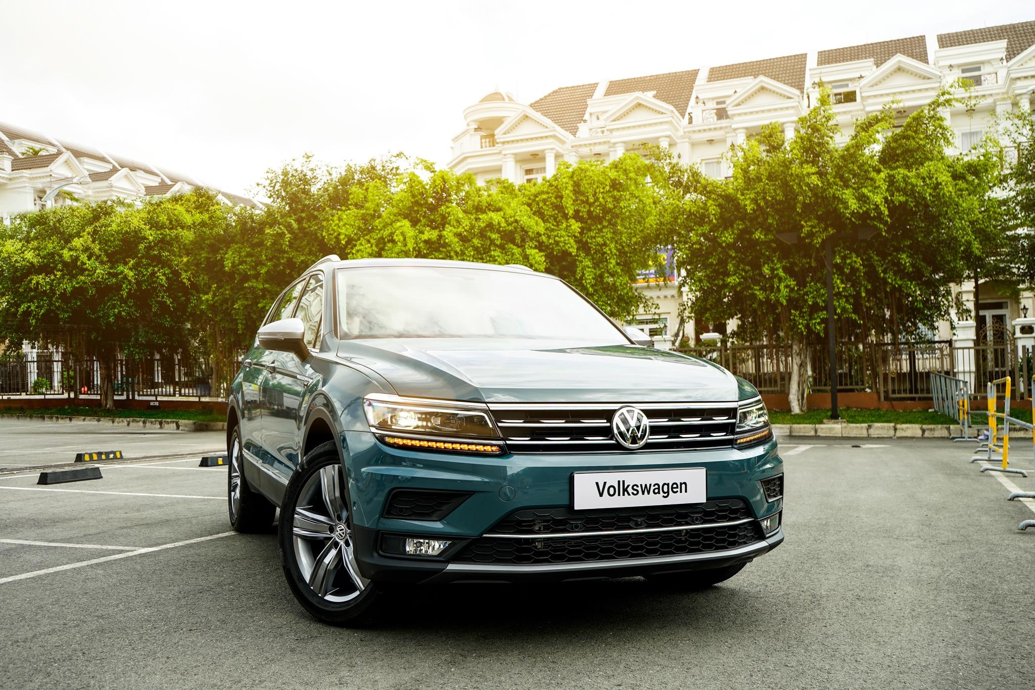 Volkswagen Tiguan Allspace co them ban cao cap anh 10