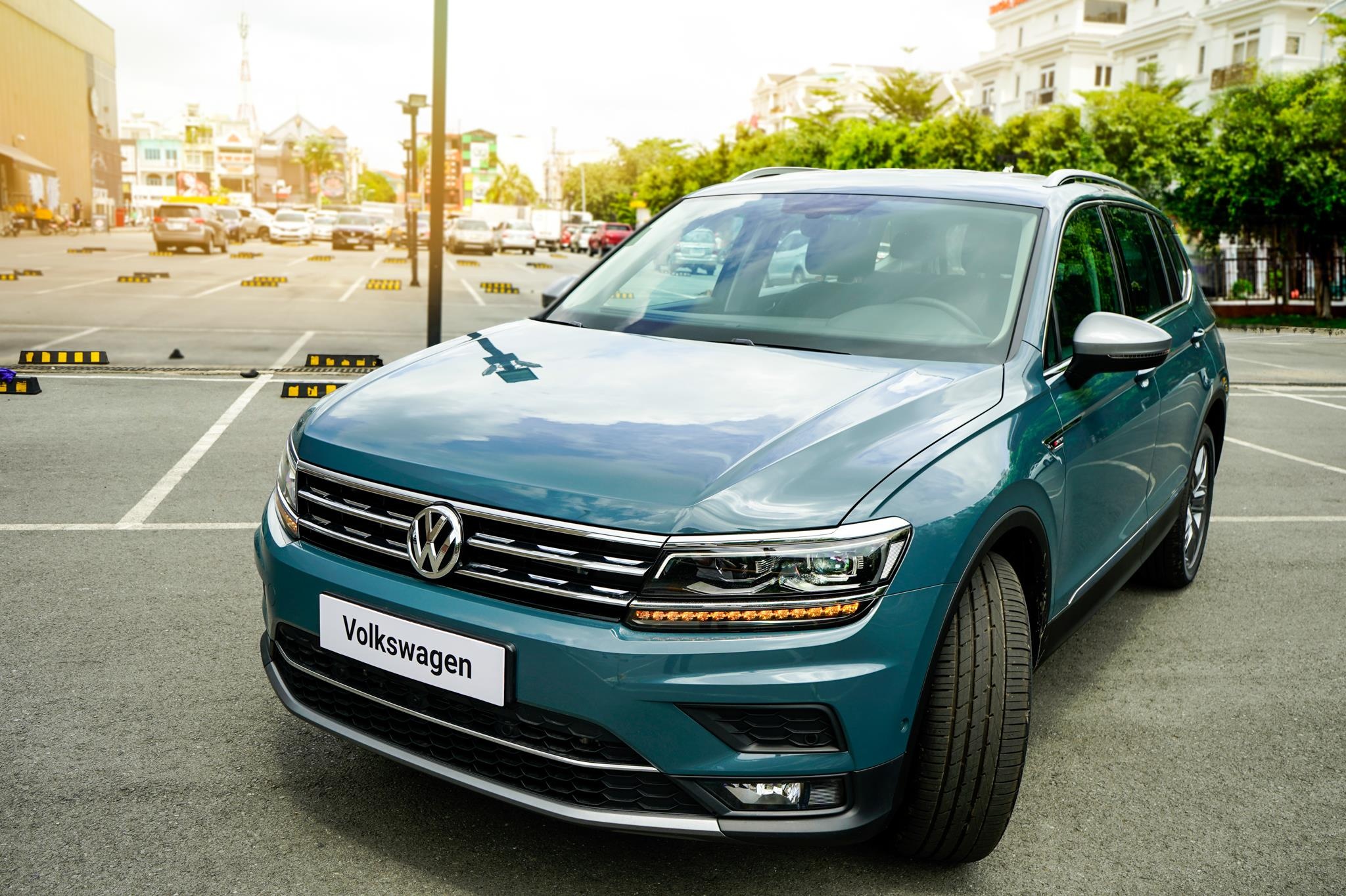 Volkswagen Tiguan Allspace co them ban cao cap anh 3