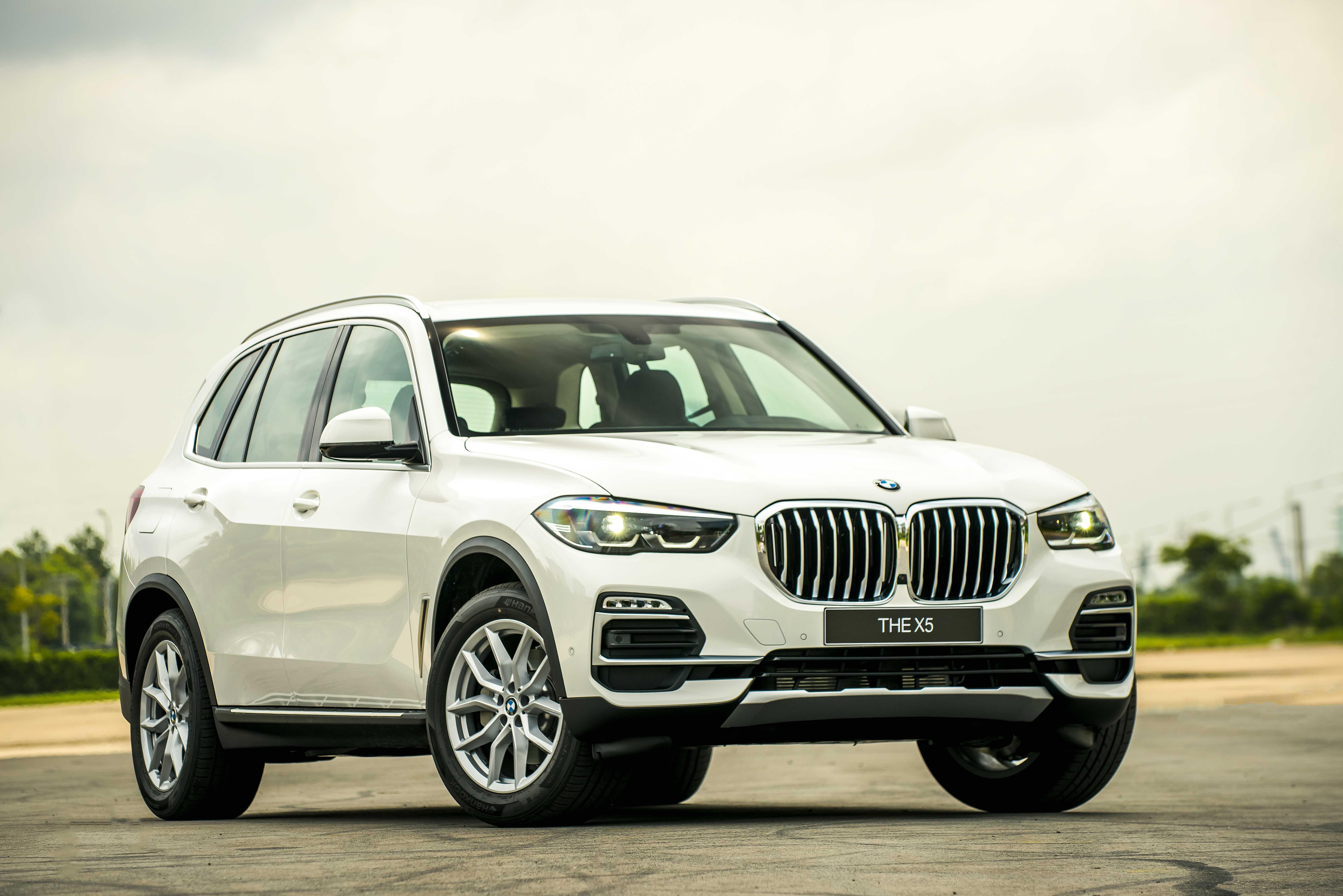 Chi tiet BMW X5 vua ra mat tai VN anh 4