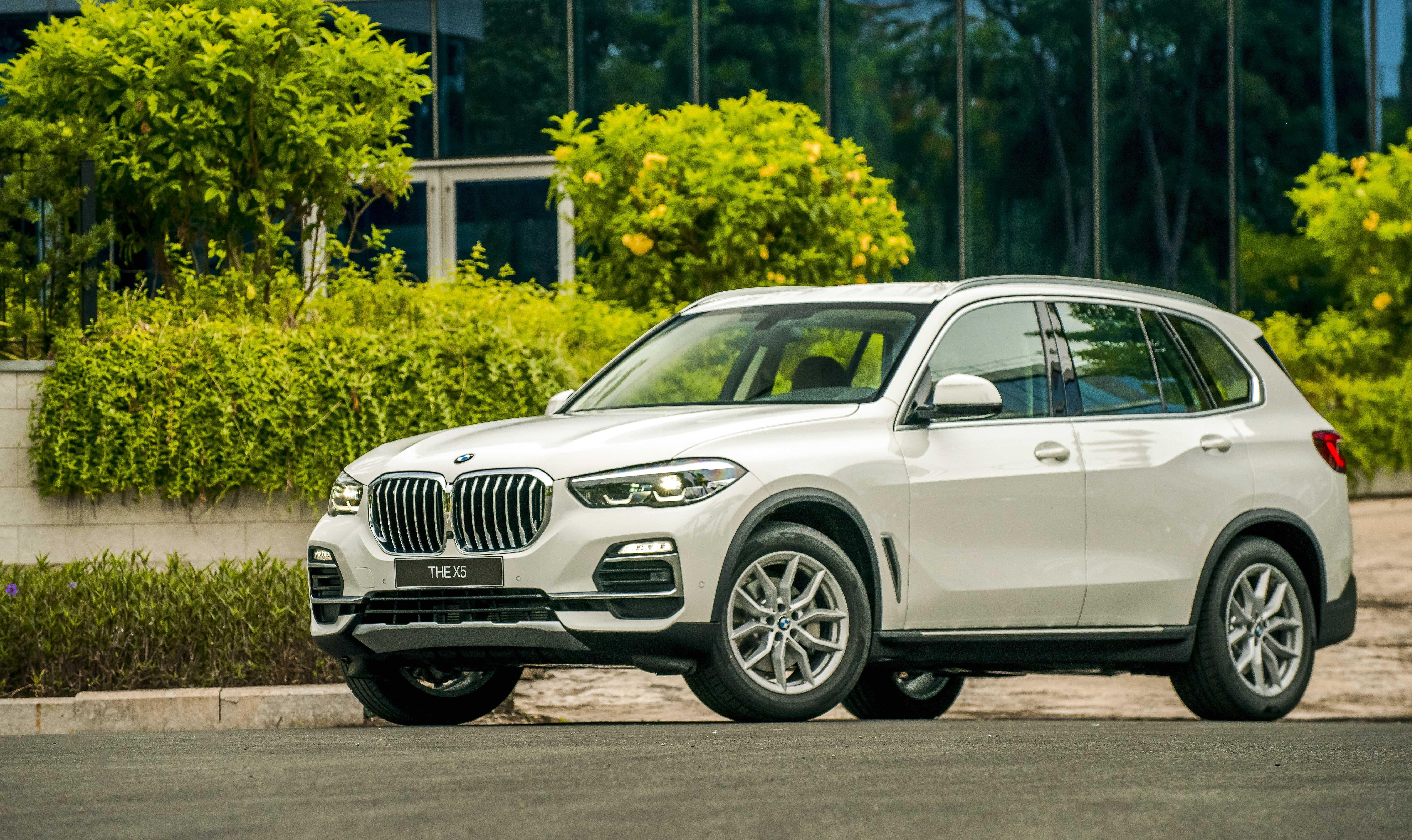 Chi tiet BMW X5 vua ra mat tai VN anh 2