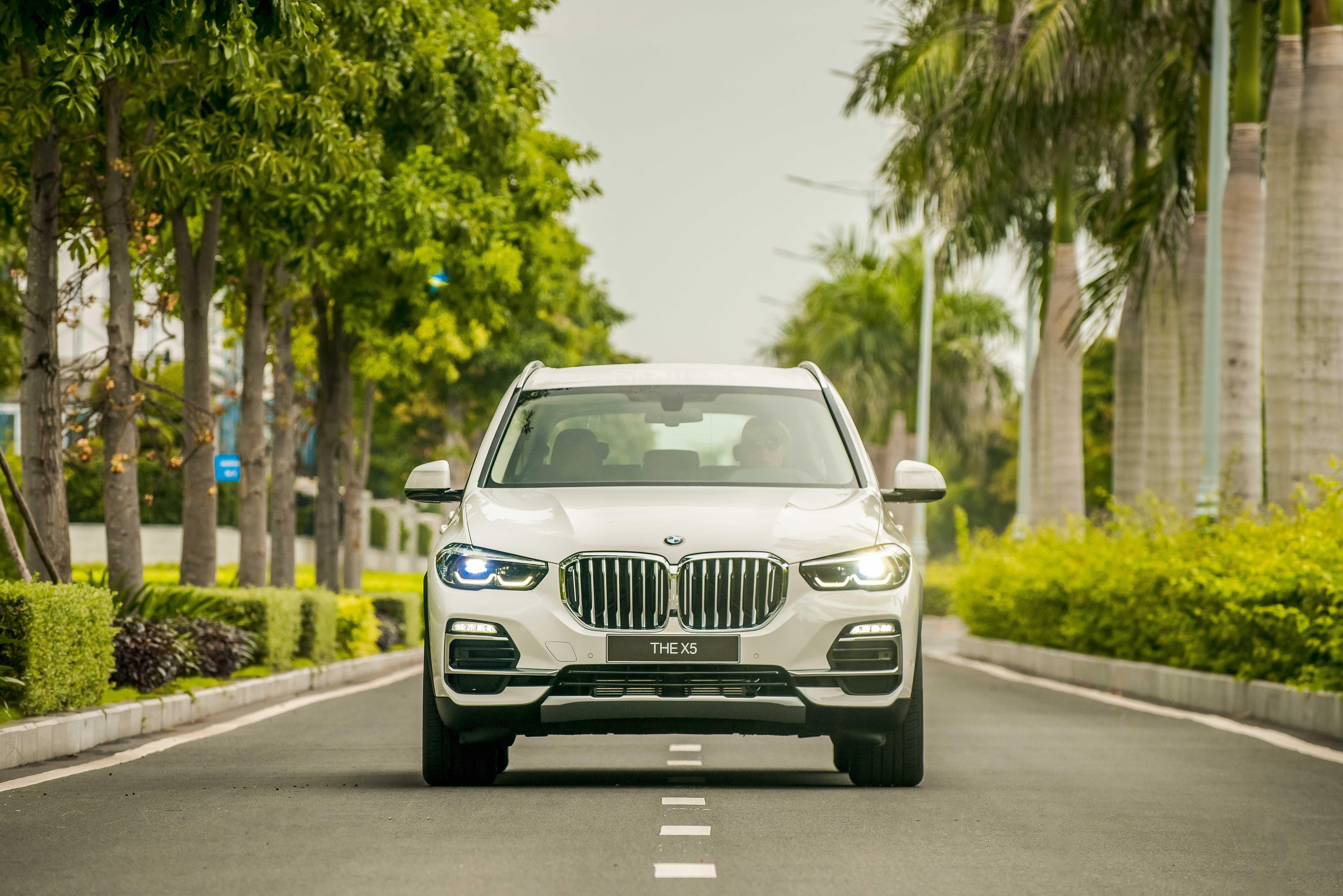 Chi tiet BMW X5 vua ra mat tai VN anh 5