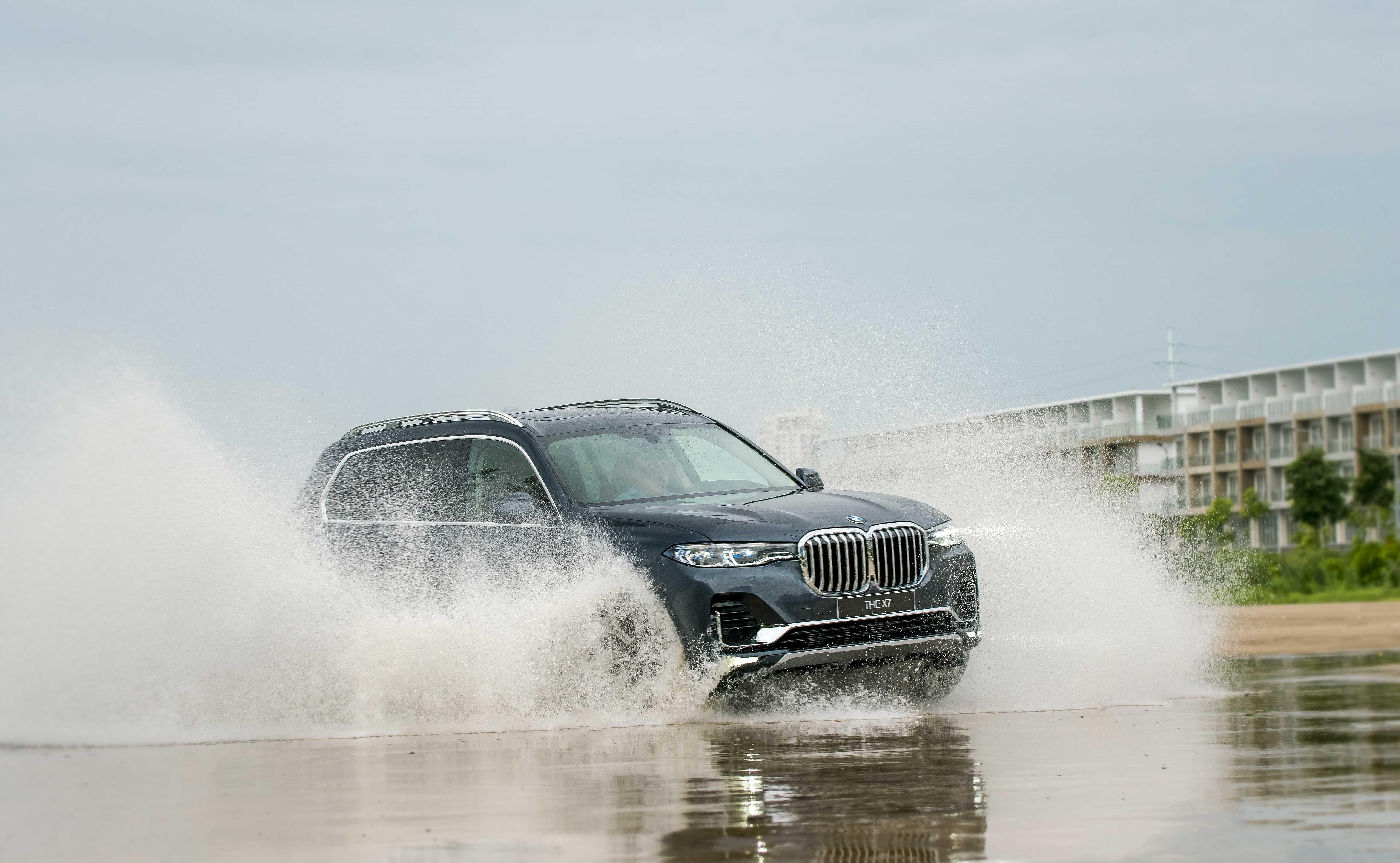 So sanh BMW X7 va Mercedes-Benz GLS anh 14