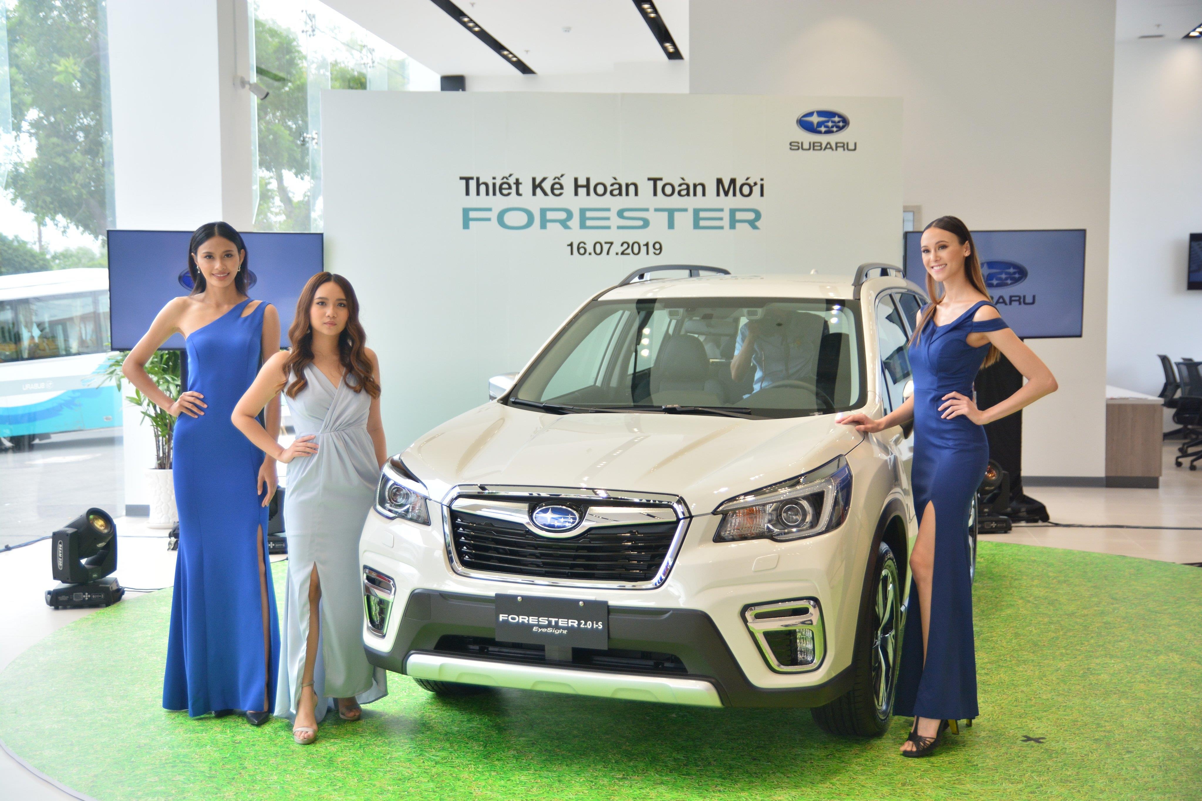 Chi tiet Subaru Forester nhap khau Thai Lan, cao nhat 1,288 ty dong hinh anh