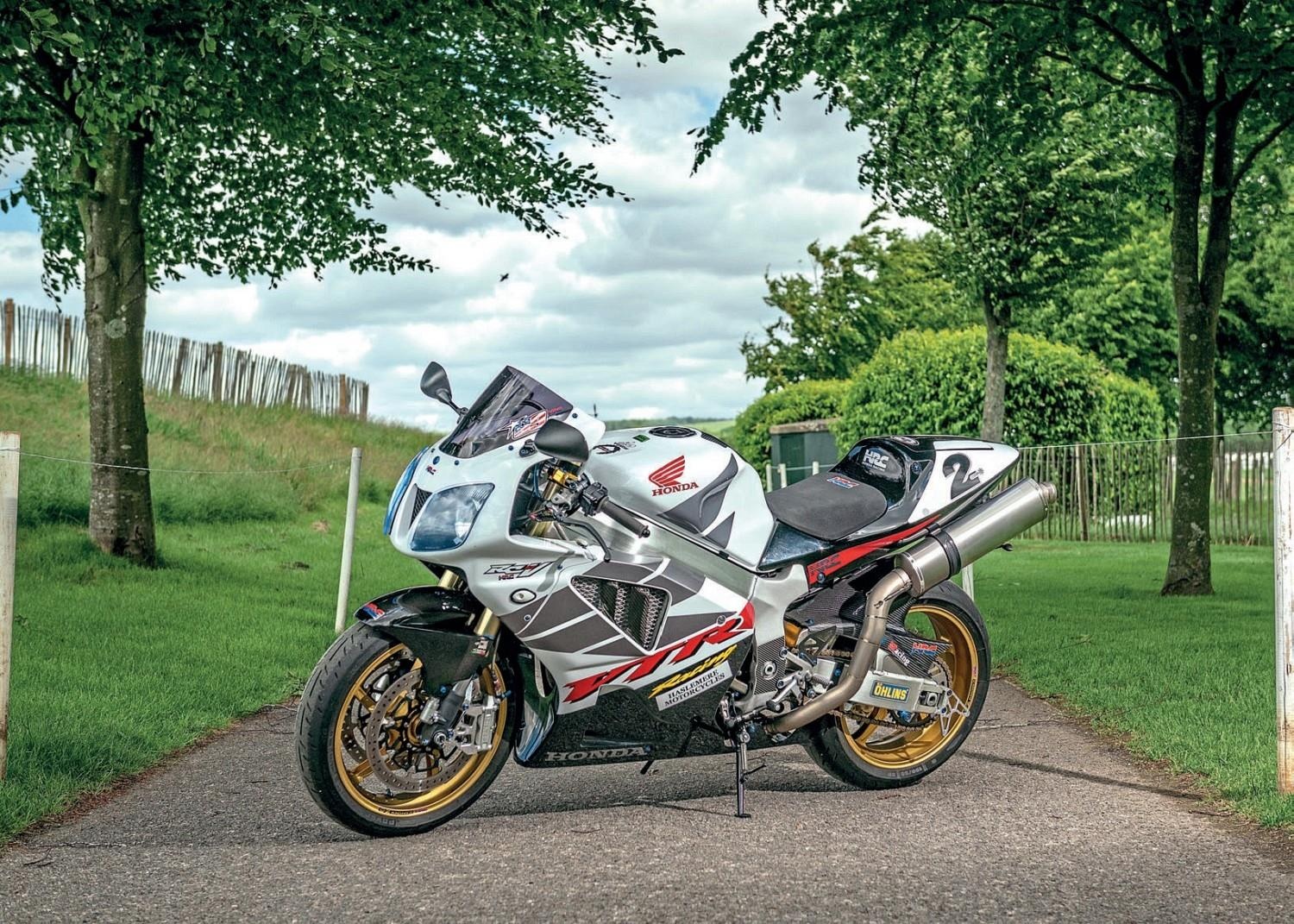 10 mau moto mang tinh bieu tuong nhat moi thoi dai anh 8