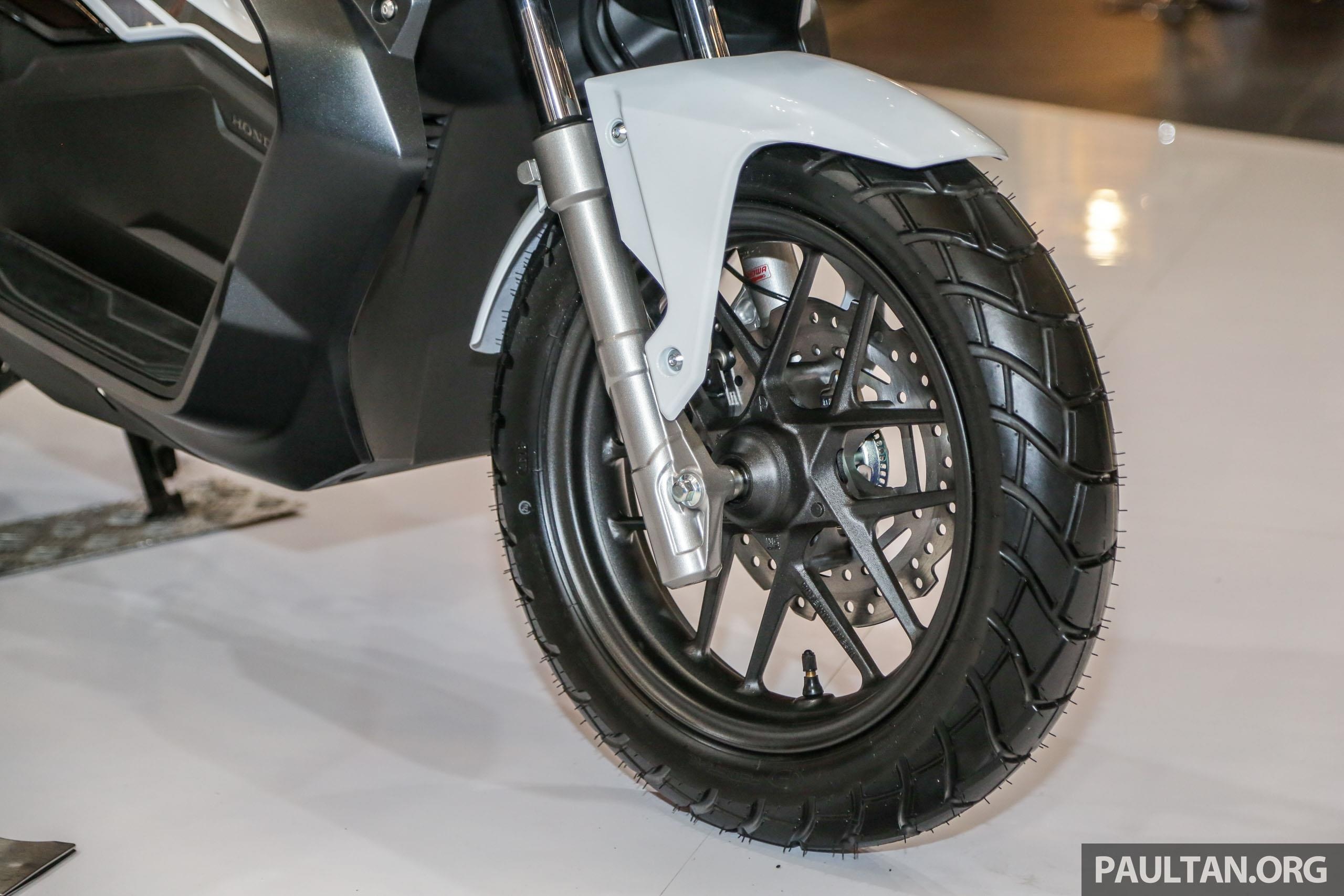 So sánh Honda ADV 150 và Yamaha NVX 155 ảnh 11 So sanh Honda ADV 150 va Yamaha NVX 155 anh 11