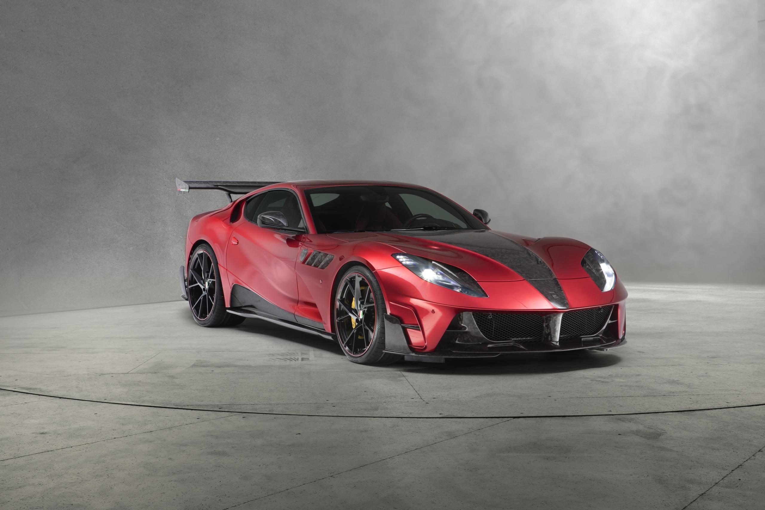 Ban do Ferrari 812 Superfast anh 2