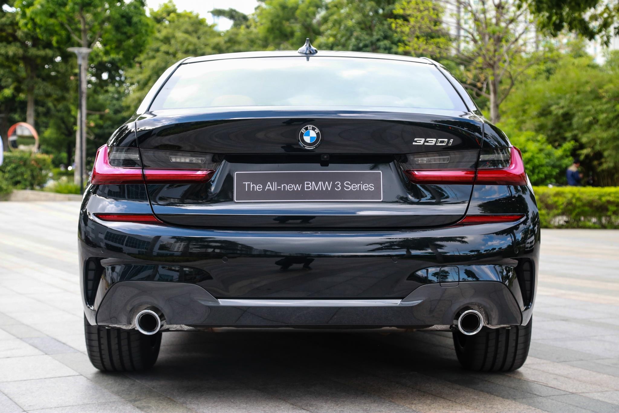 Chi tiet BMW 330i M Sport gia 2, 38 ty tai VN anh 5