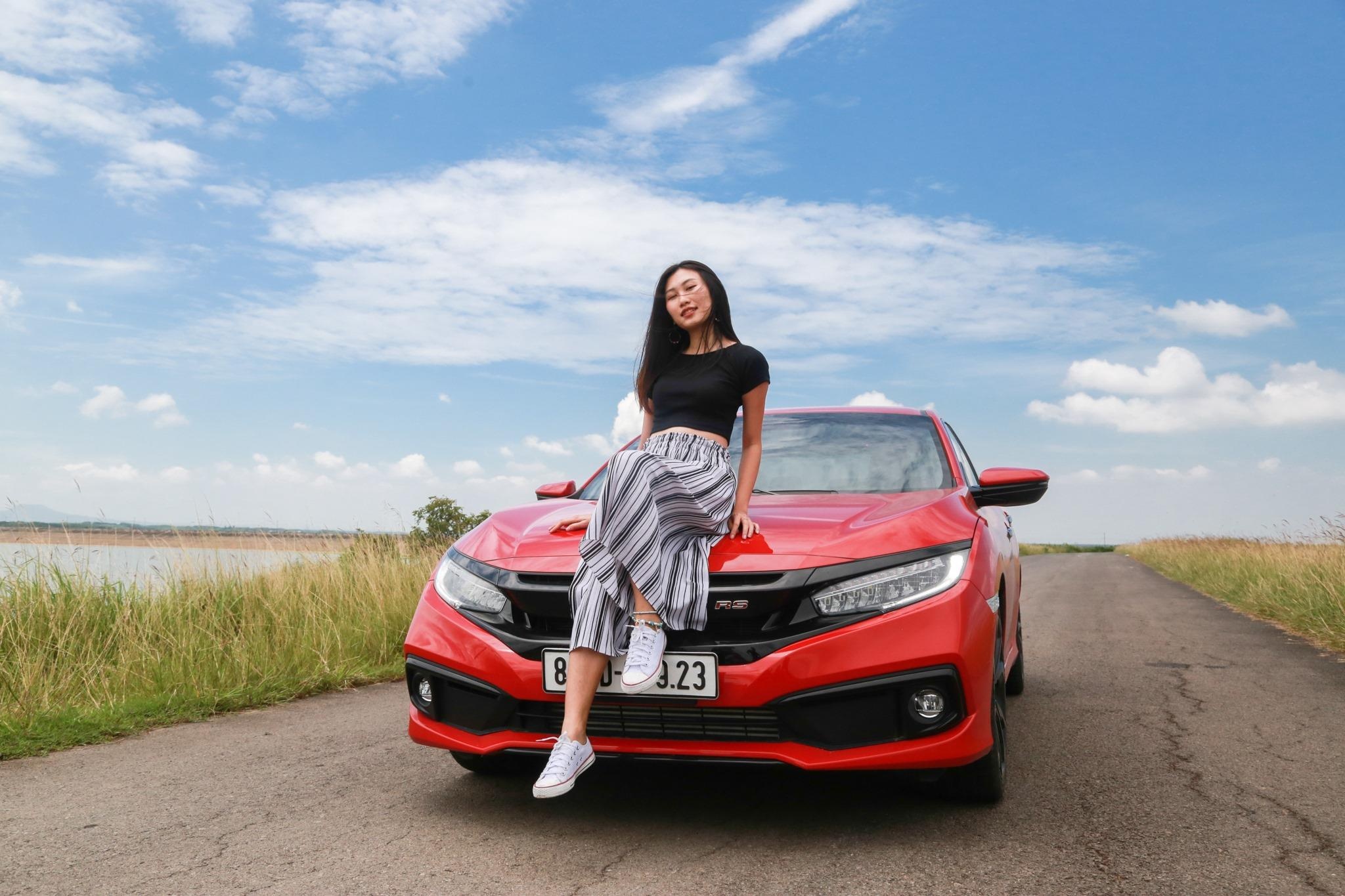 Danh gia Honda Civic RS 2019 - lai the thao, danh doi tien nghi hinh anh