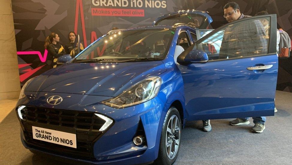 Hyundai Grand i10 Nios co gi khac Grand i10 o VN anh 15