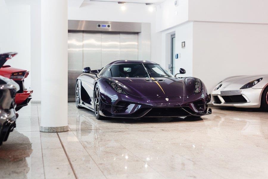 Siêu xe Koenigsegg Regera phủ sợi carbon tím ảnh 4 Sieu xe Koenigsegg Regera phu soi carbon tim anh 4