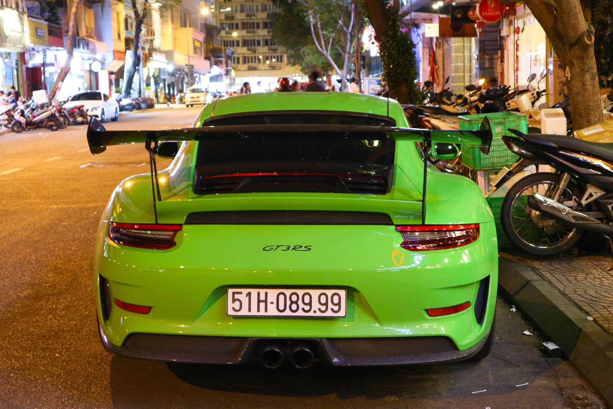 Bo doi Porsche 911 GT3 RS mau doc xuong pho anh 4