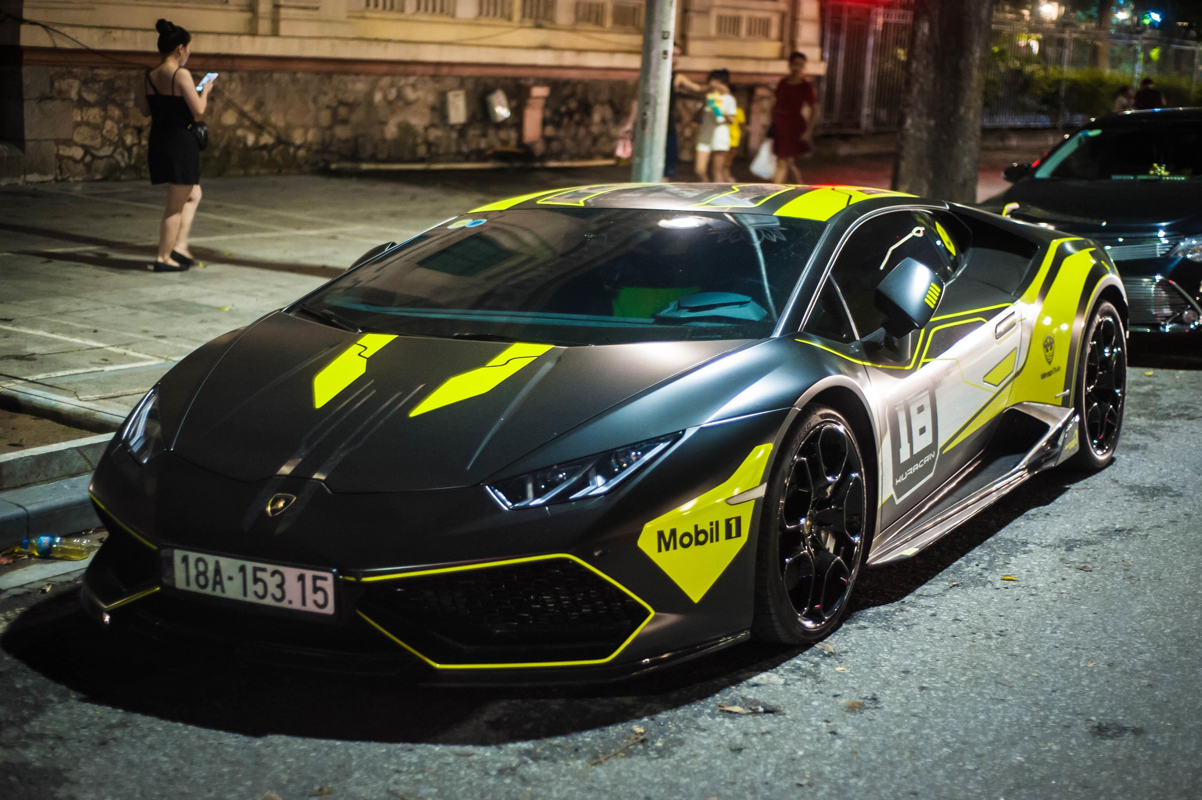 Lamborghini Huracan LP610-4 tung du Car Passion 2019 khoac mau ao moi hinh anh
