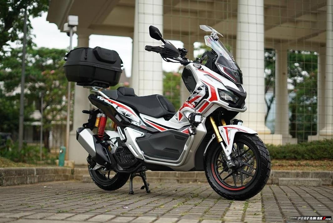 Chiem nguong ban do Honda ADV 150 anh 2