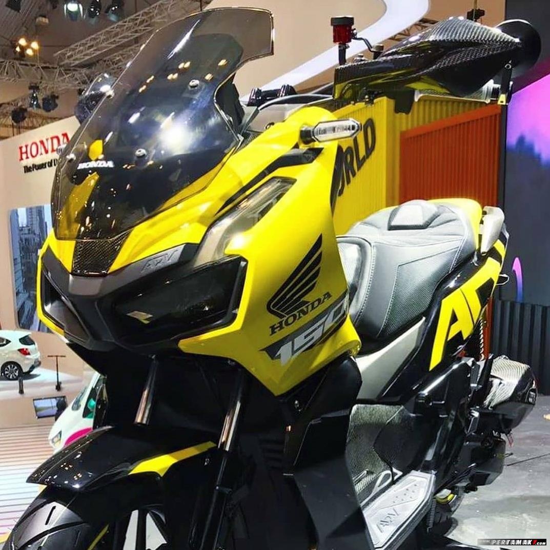 Ngam Honda ADV 150 ban do ngoai hinh carbon anh 4