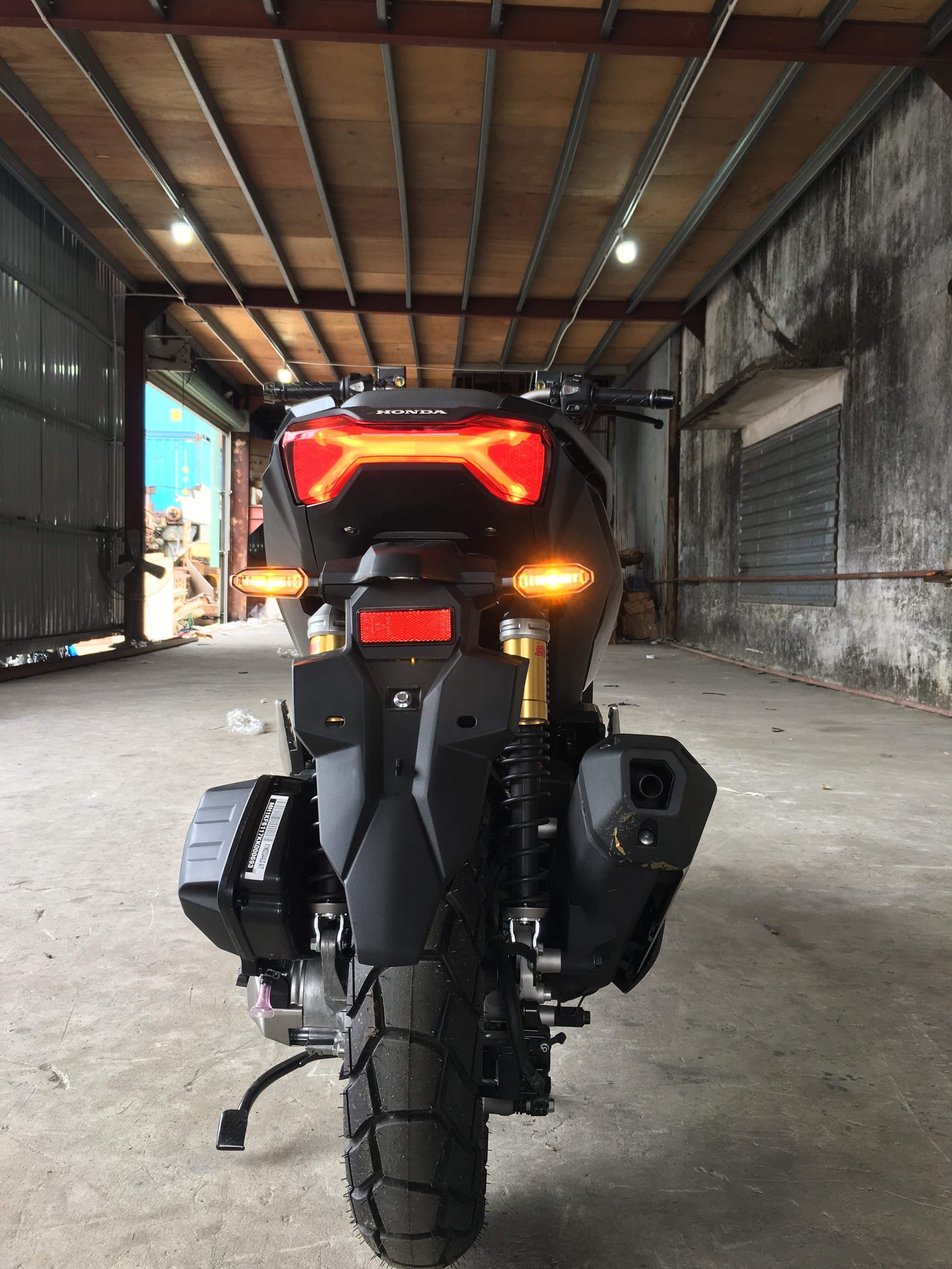 Honda ADV 150 cap ben dai ly VN,  chuan bi mo ban anh 4