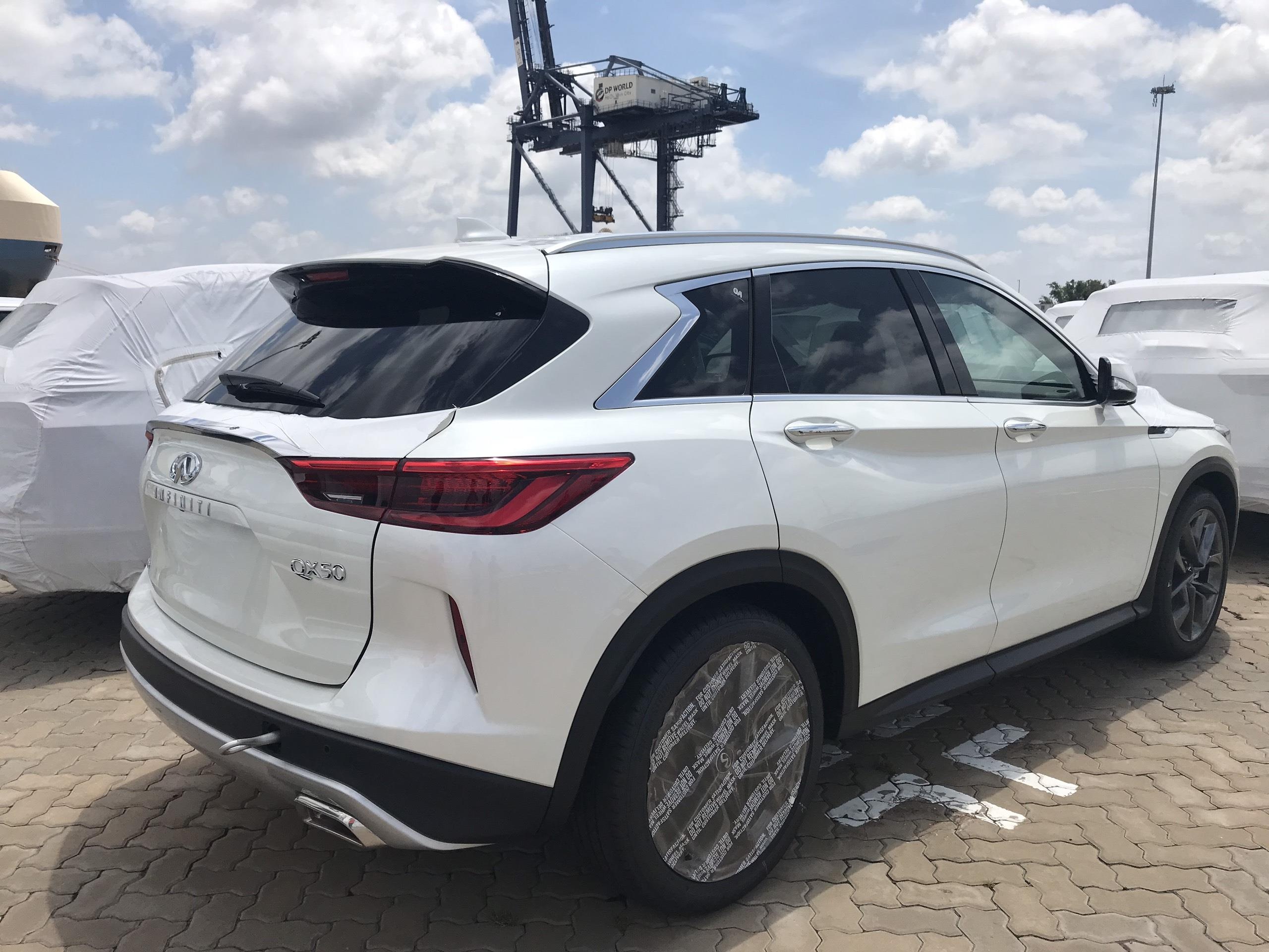 SUV hang sang Infiniti QX50 dau tien ve VN anh 9
