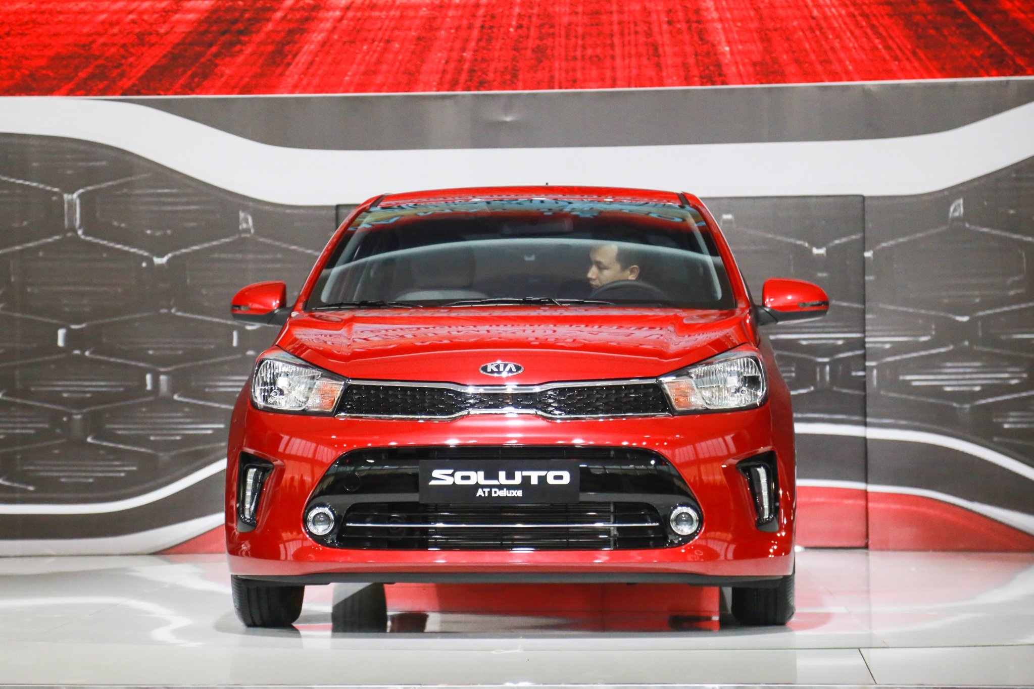 kia soluto xe gia re anh 1