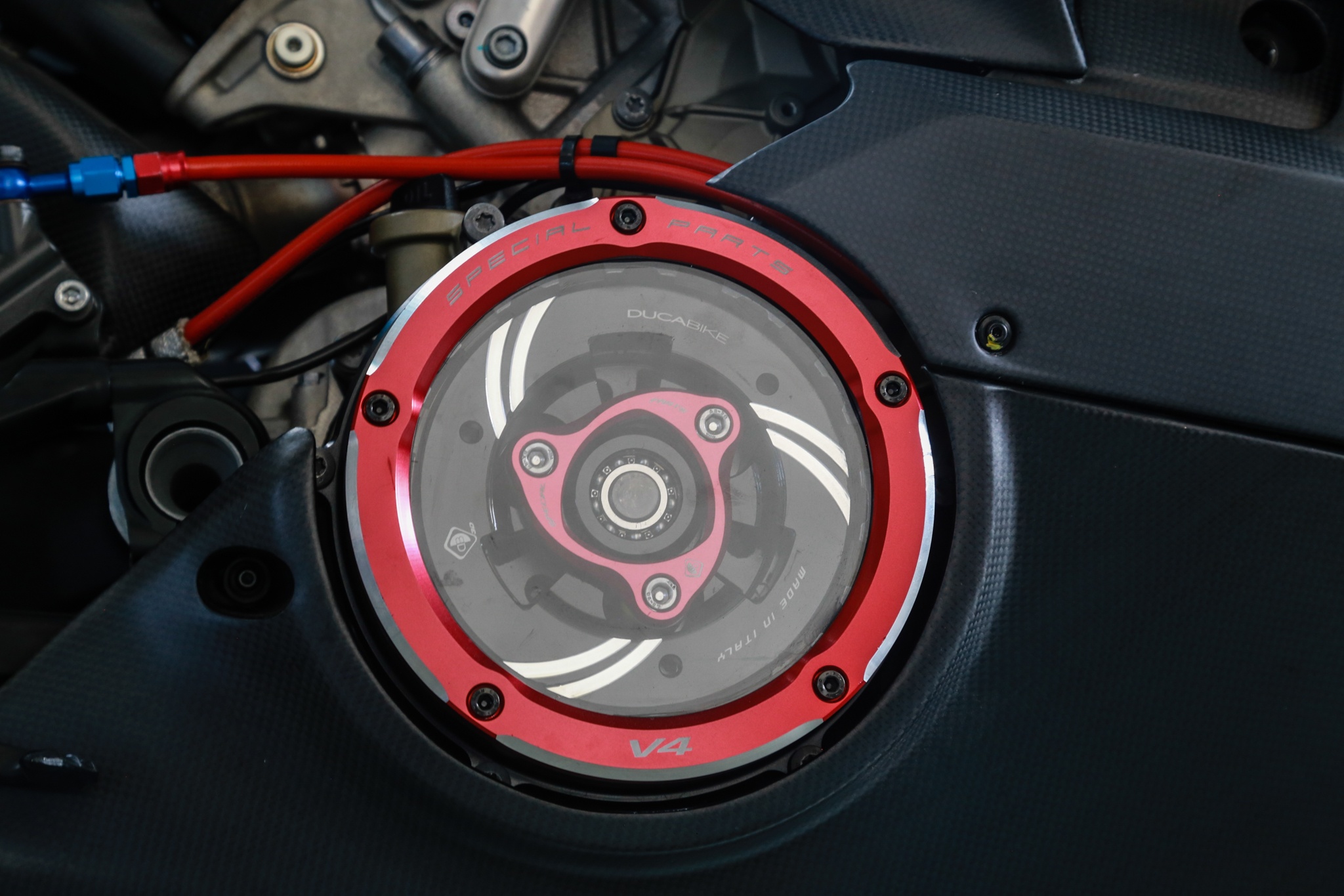 Bo 800 trieu lot xac Ducati V4 thanh V4 R anh 5