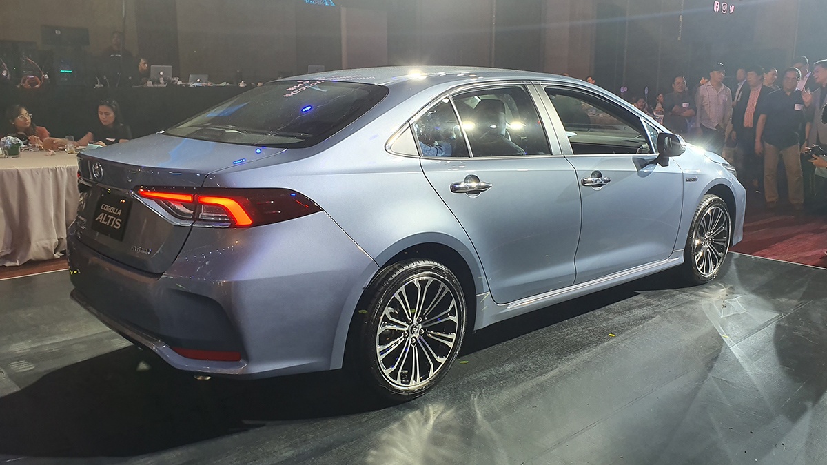 Toyota Corolla Altis 2020 có gì đặc biệt hơn thế hệ cũ? ảnh 14 Toyota Corolla Altis 2020 co gi dac biet hon the he cu? anh 14