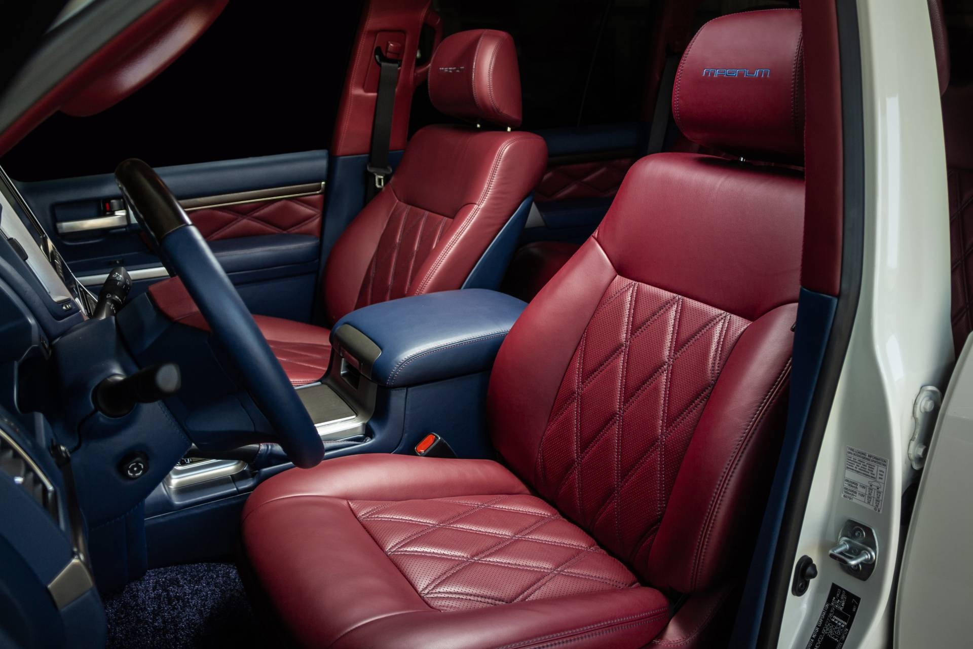 Toyota Land Cruiser 200 Magnum do anh 10