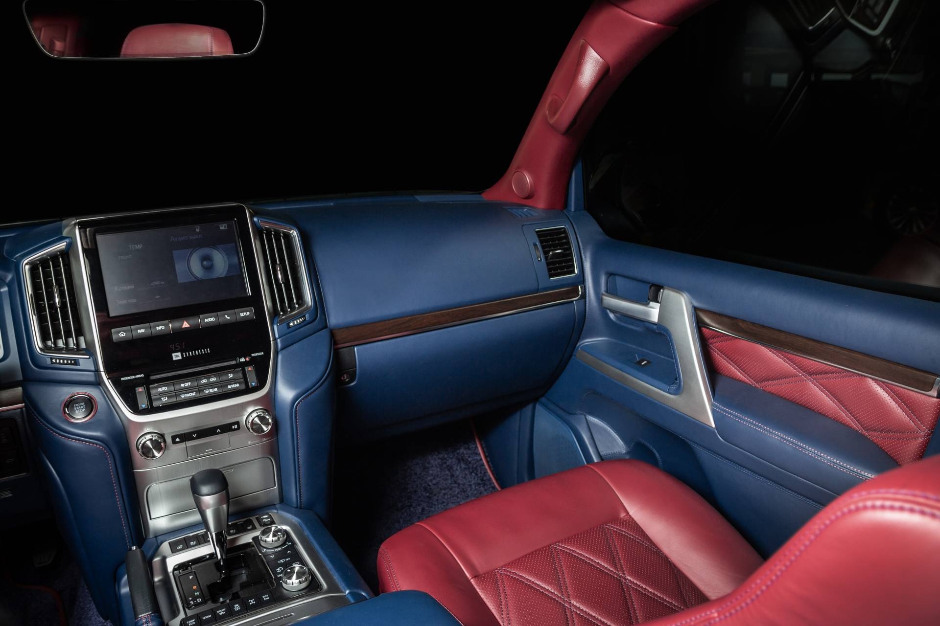 Toyota Land Cruiser 200 Magnum do anh 8