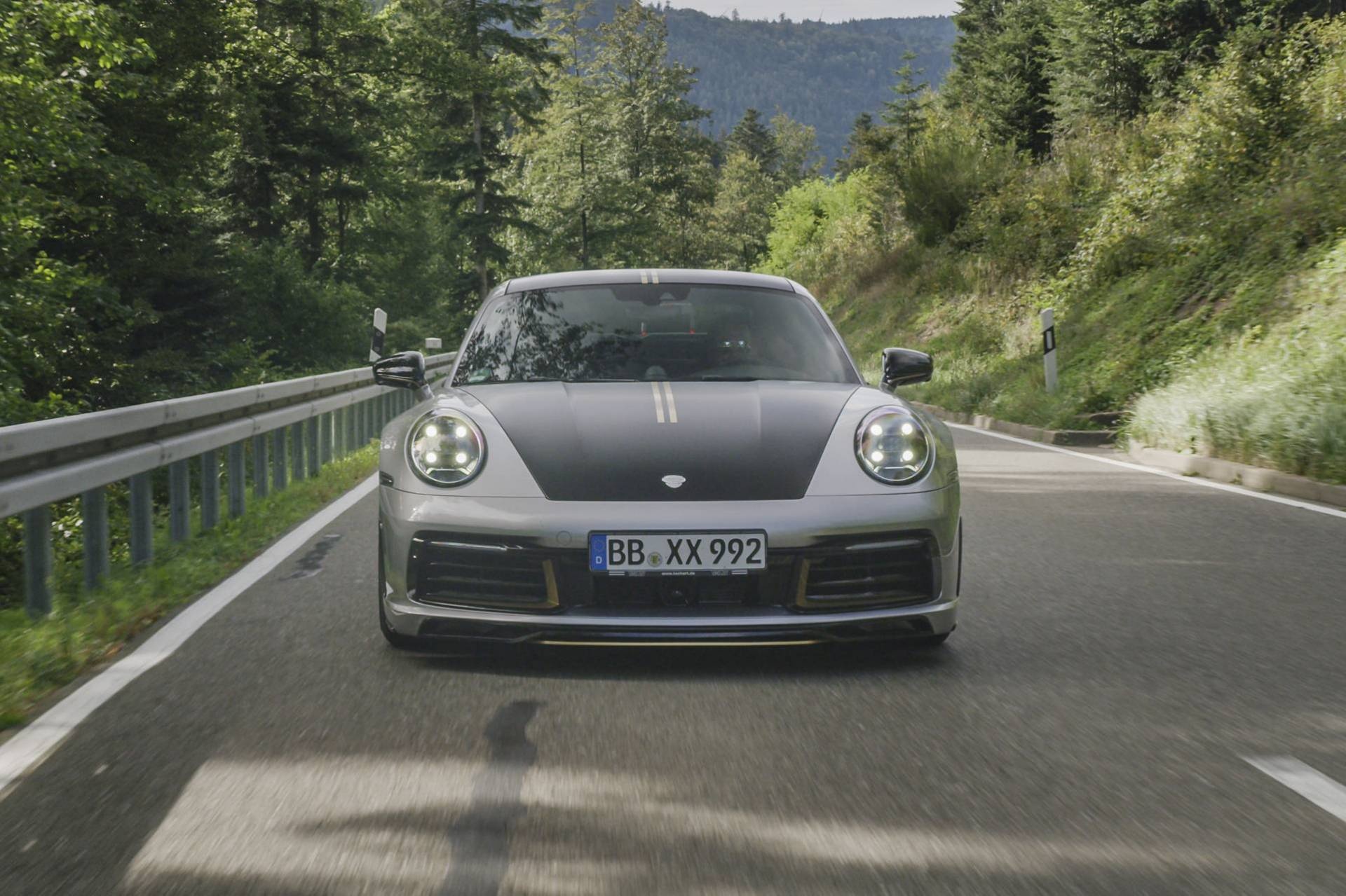 Porsche 911 lot xac man nhan voi goi do TechArt anh 50