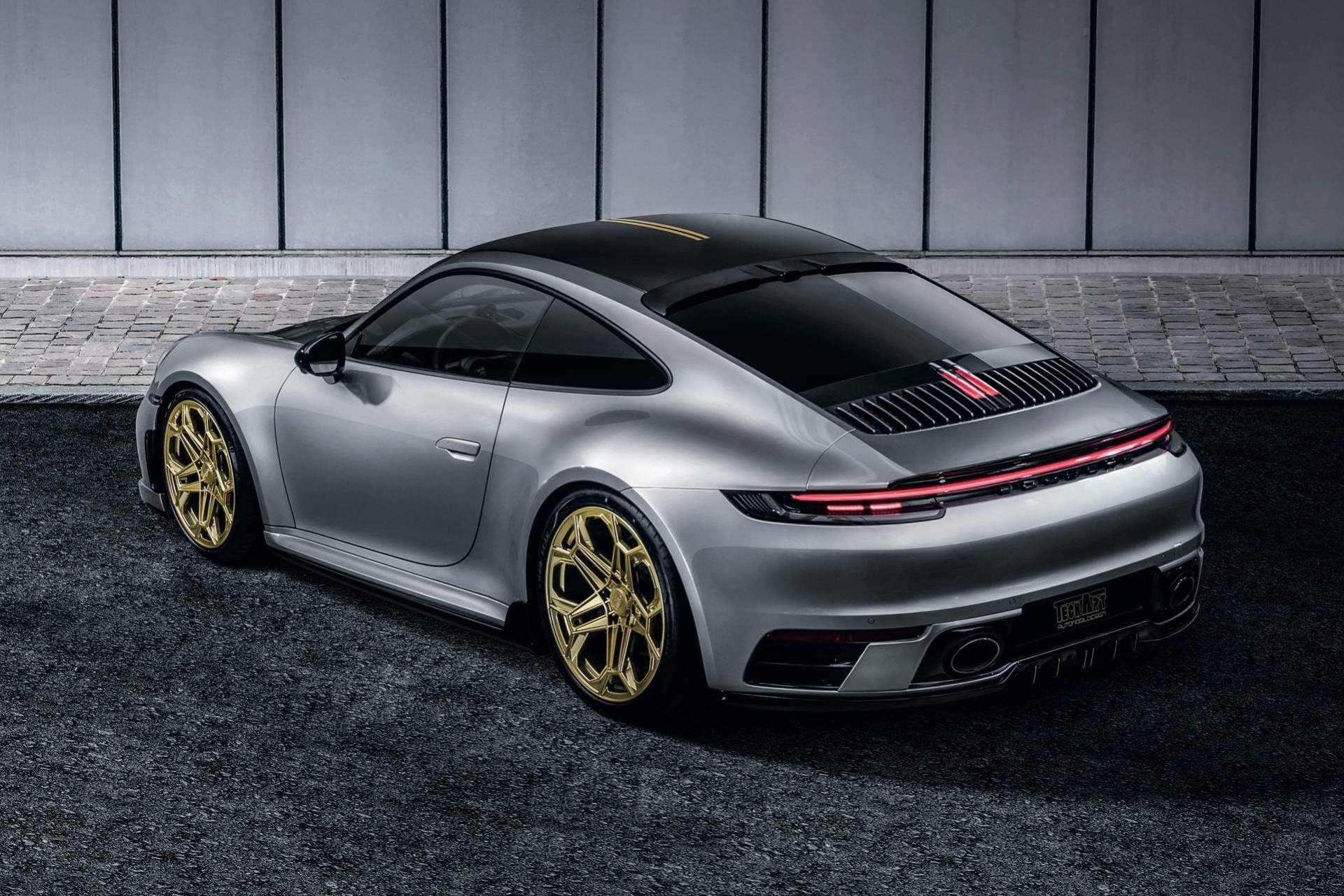 Porsche 911 lot xac man nhan voi goi do TechArt anh 5
