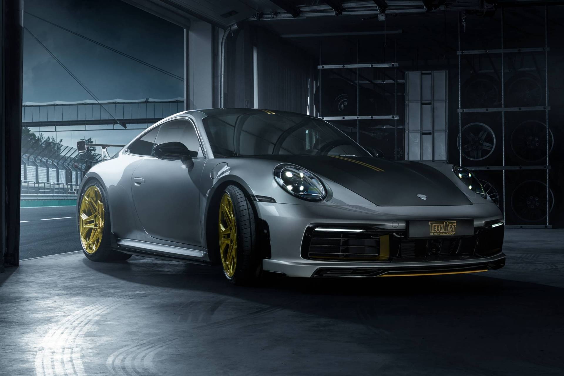 Porsche 911 lot xac man nhan voi goi do TechArt anh 4