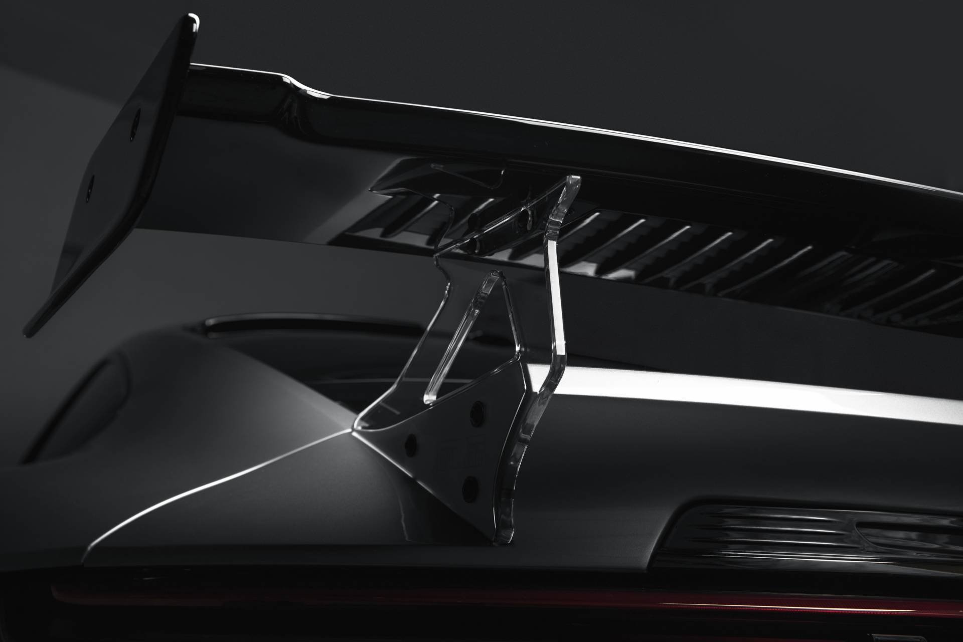 Porsche 911 lot xac man nhan voi goi do TechArt anh 16