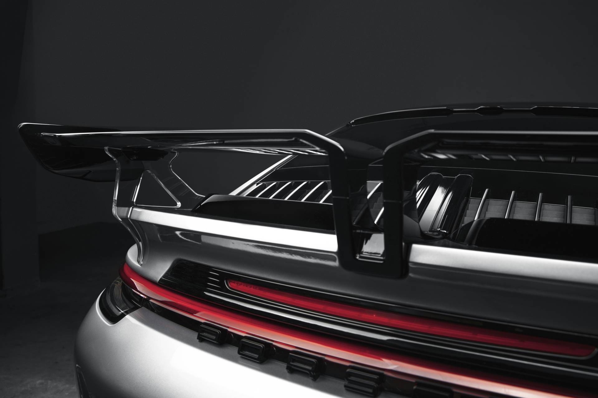 Porsche 911 lot xac man nhan voi goi do TechArt anh 28